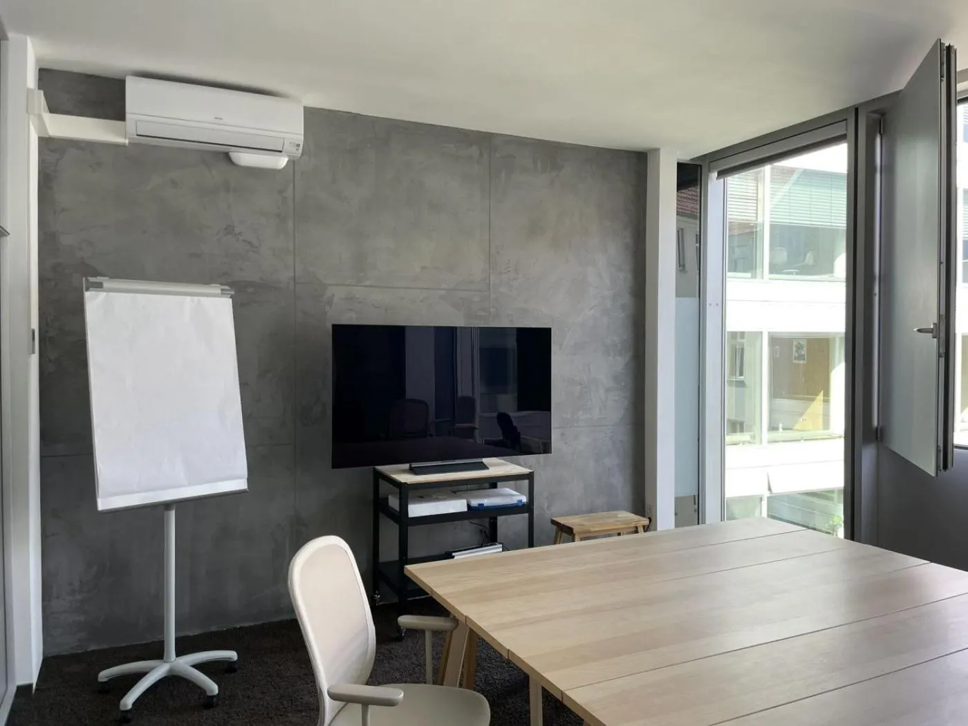 Business facilities in Heart of Gold Hostel Berlin