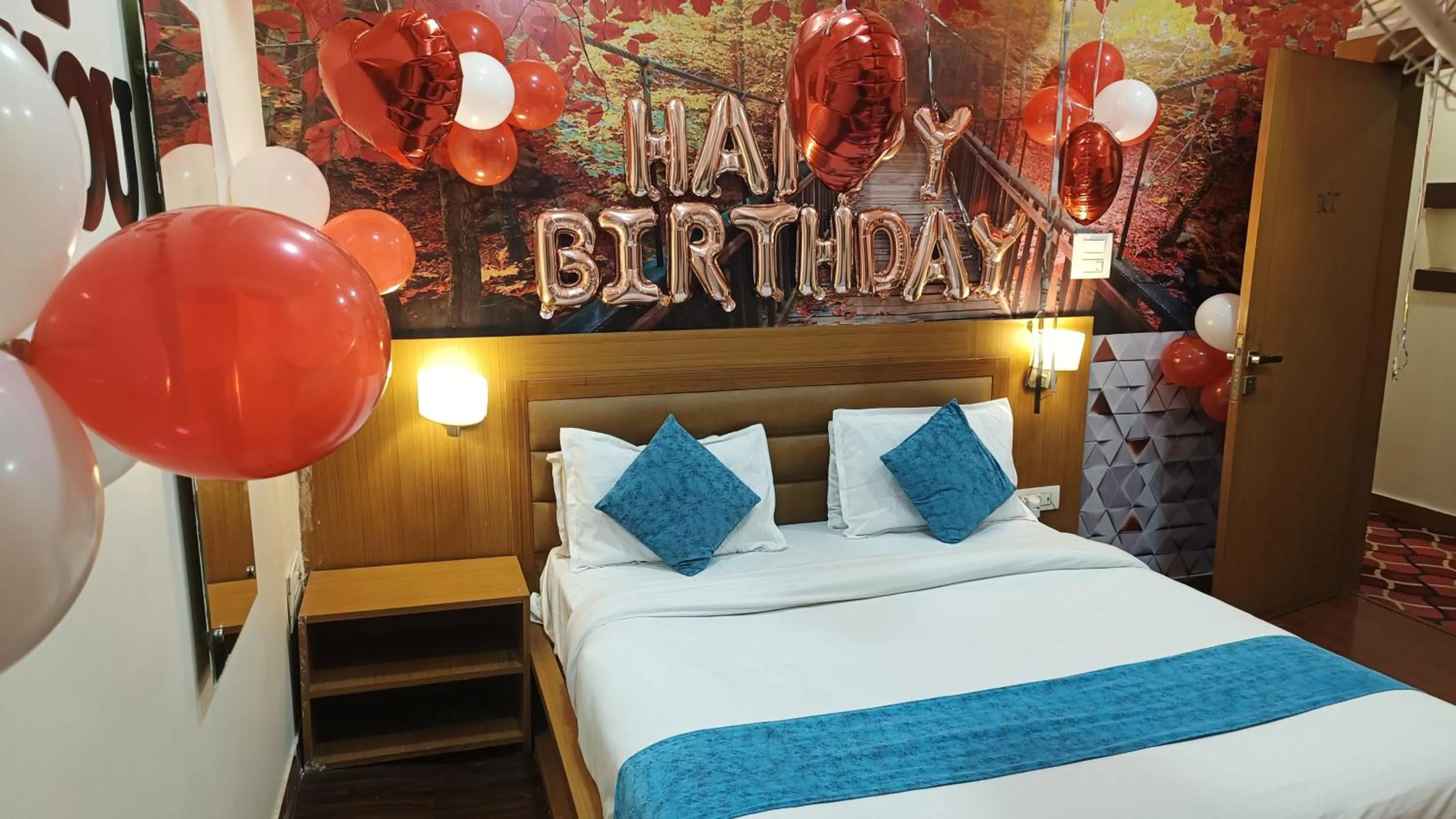 Bed in Banyan hotel&restro