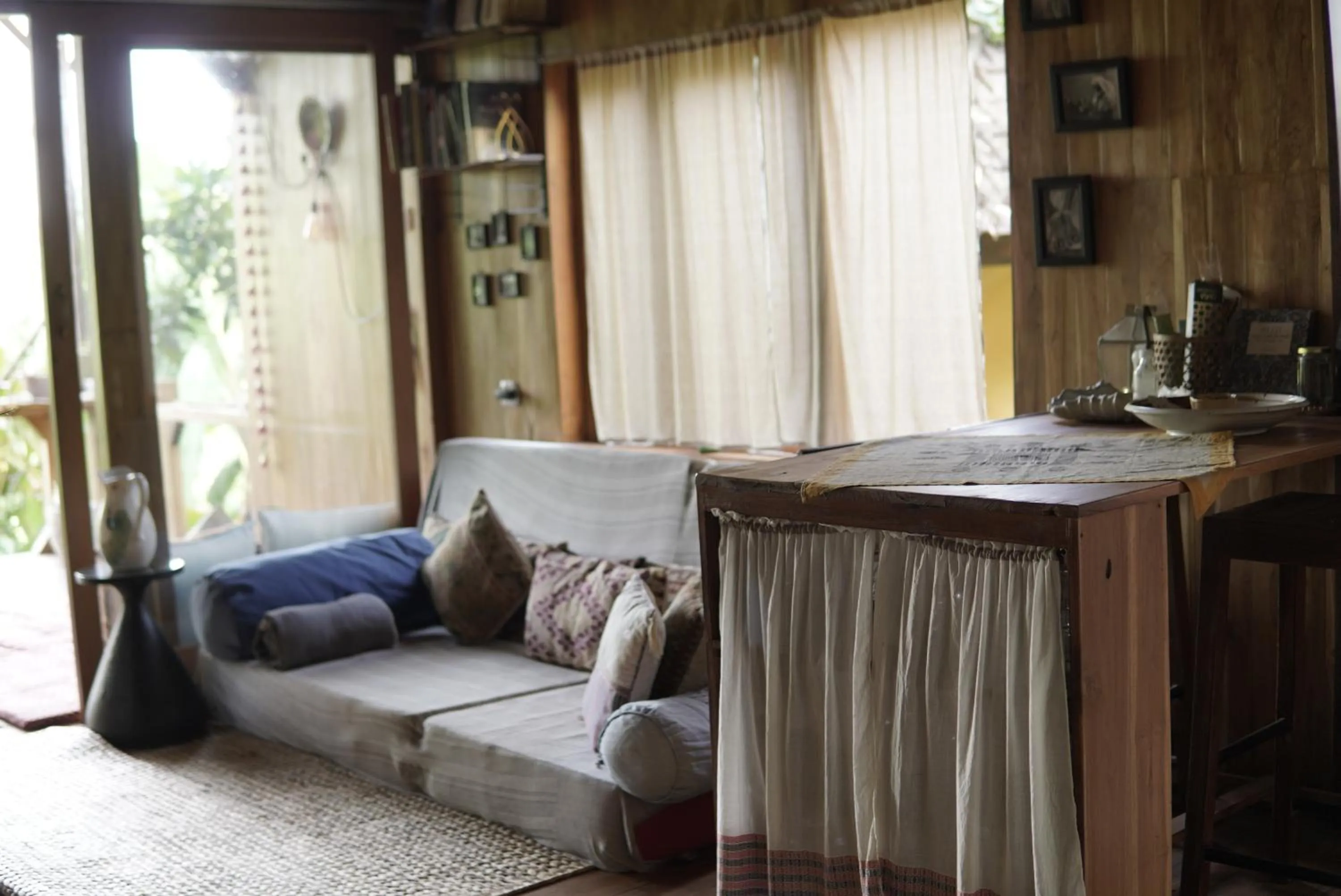 Ubuntu Bali Eco Yoga Retreat - CANGGU