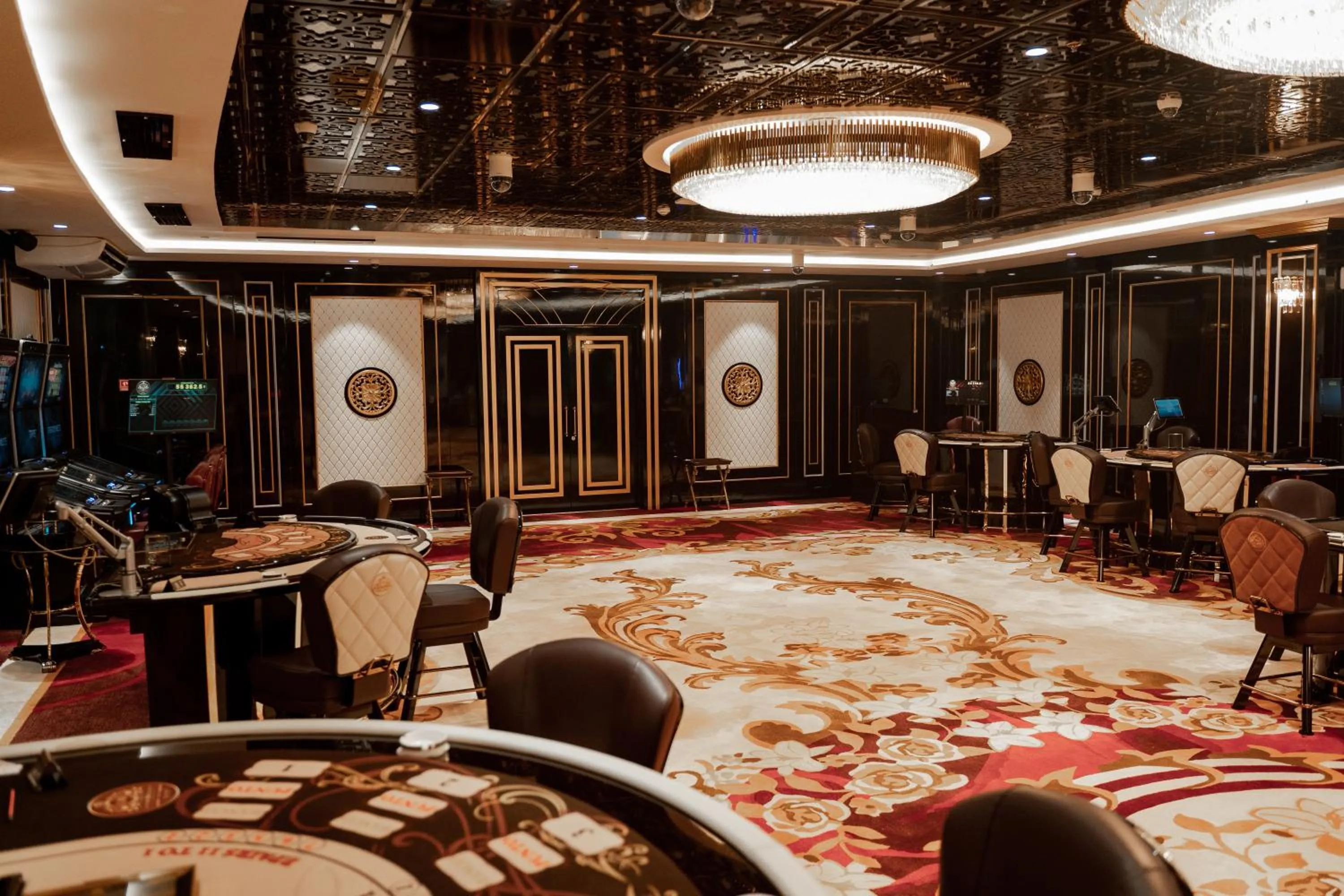 Property building in Grand Bellagio Batumi Convention & Casino Hotel