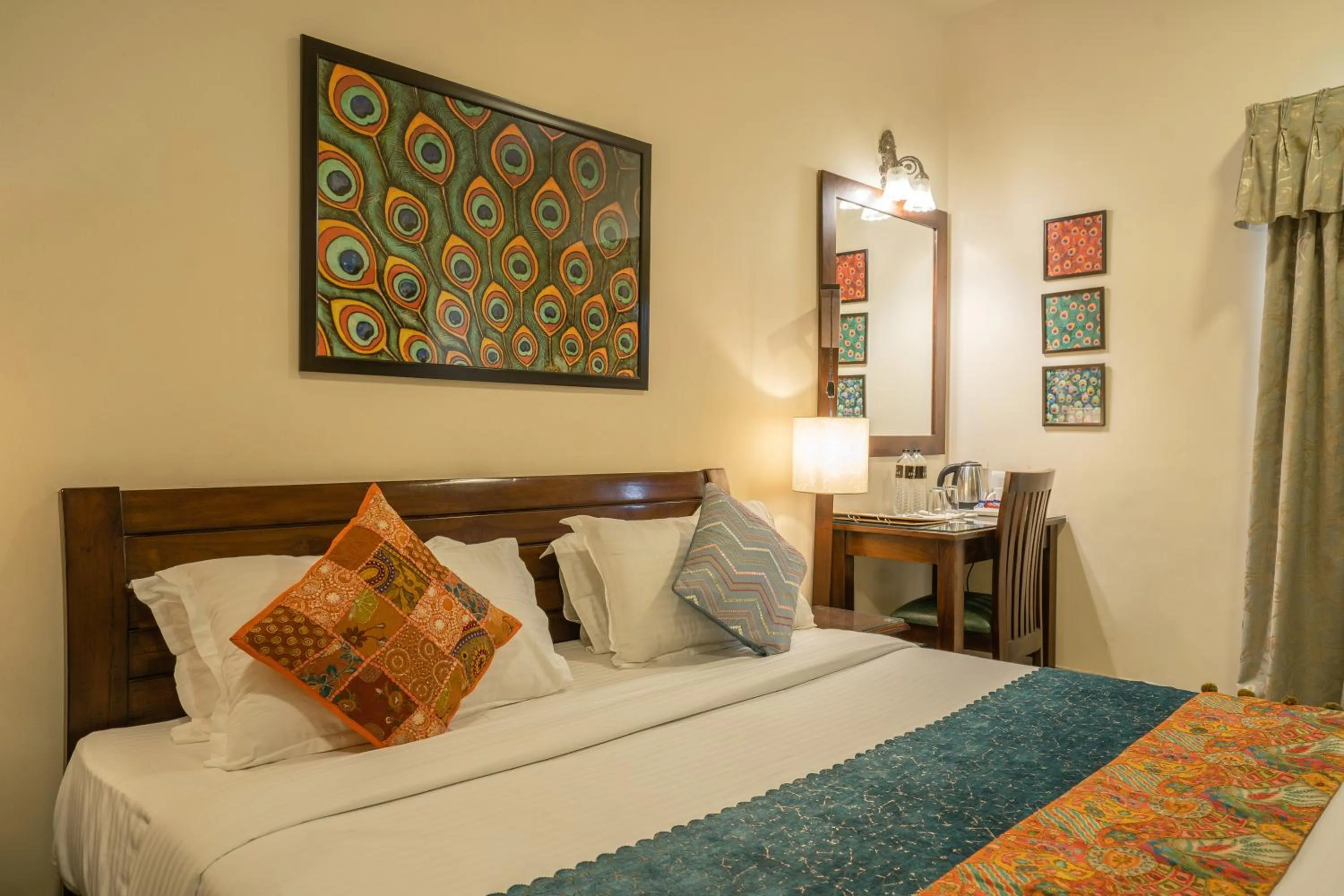 Bed in Tripli Hotels Shambhu Villas