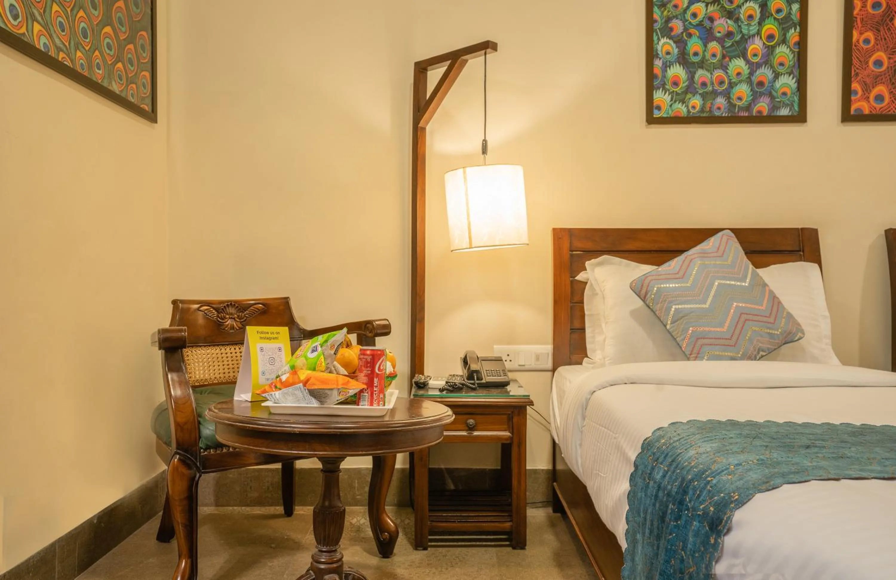 Bed in Tripli Hotels Shambhu Villas