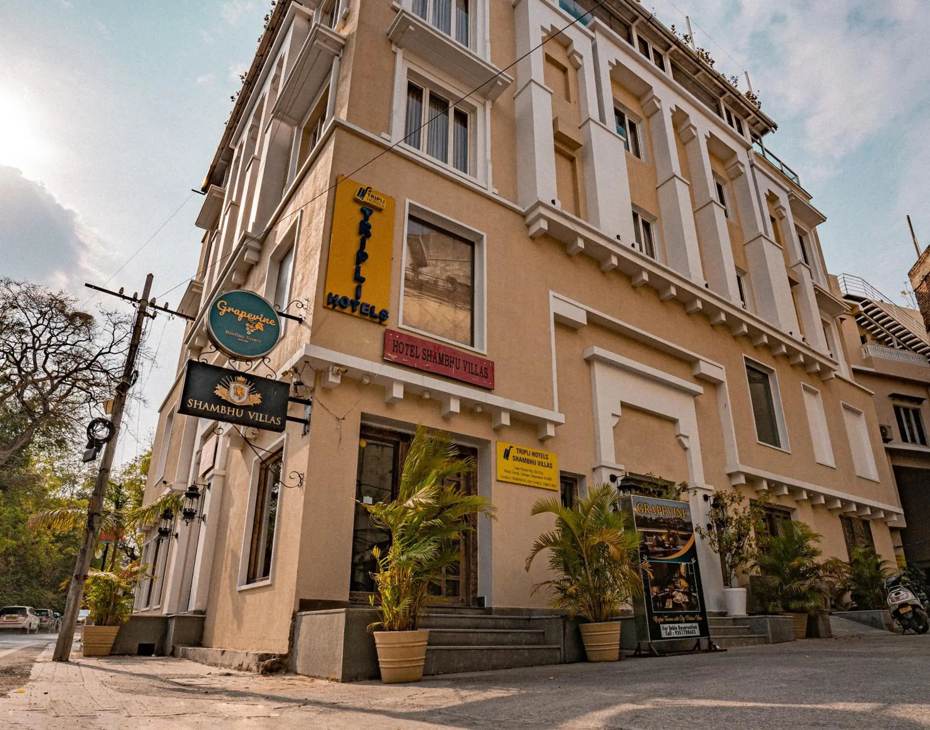 Property building in Tripli Hotels Shambhu Villas Property building in Tripli Hotels Shambhu Villas