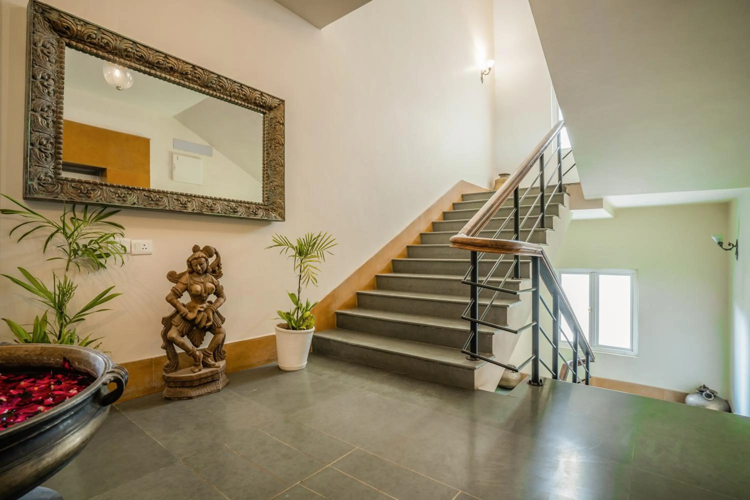 Lobby or reception in Tripli Hotels Shambhu Villas