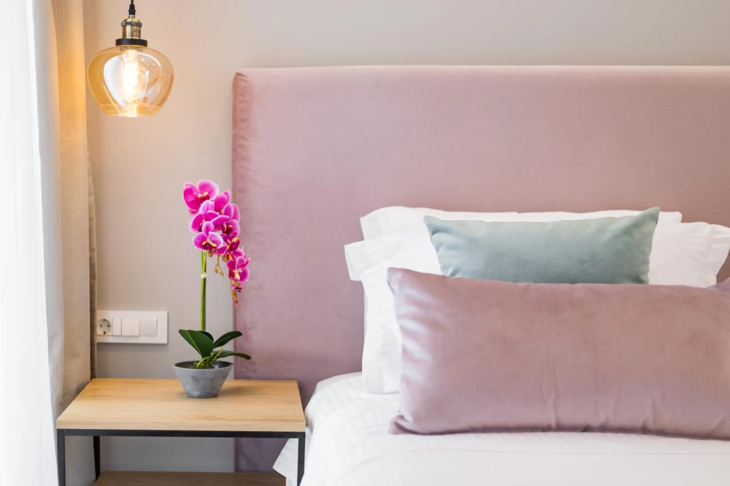 Bed in V Luxury Suites