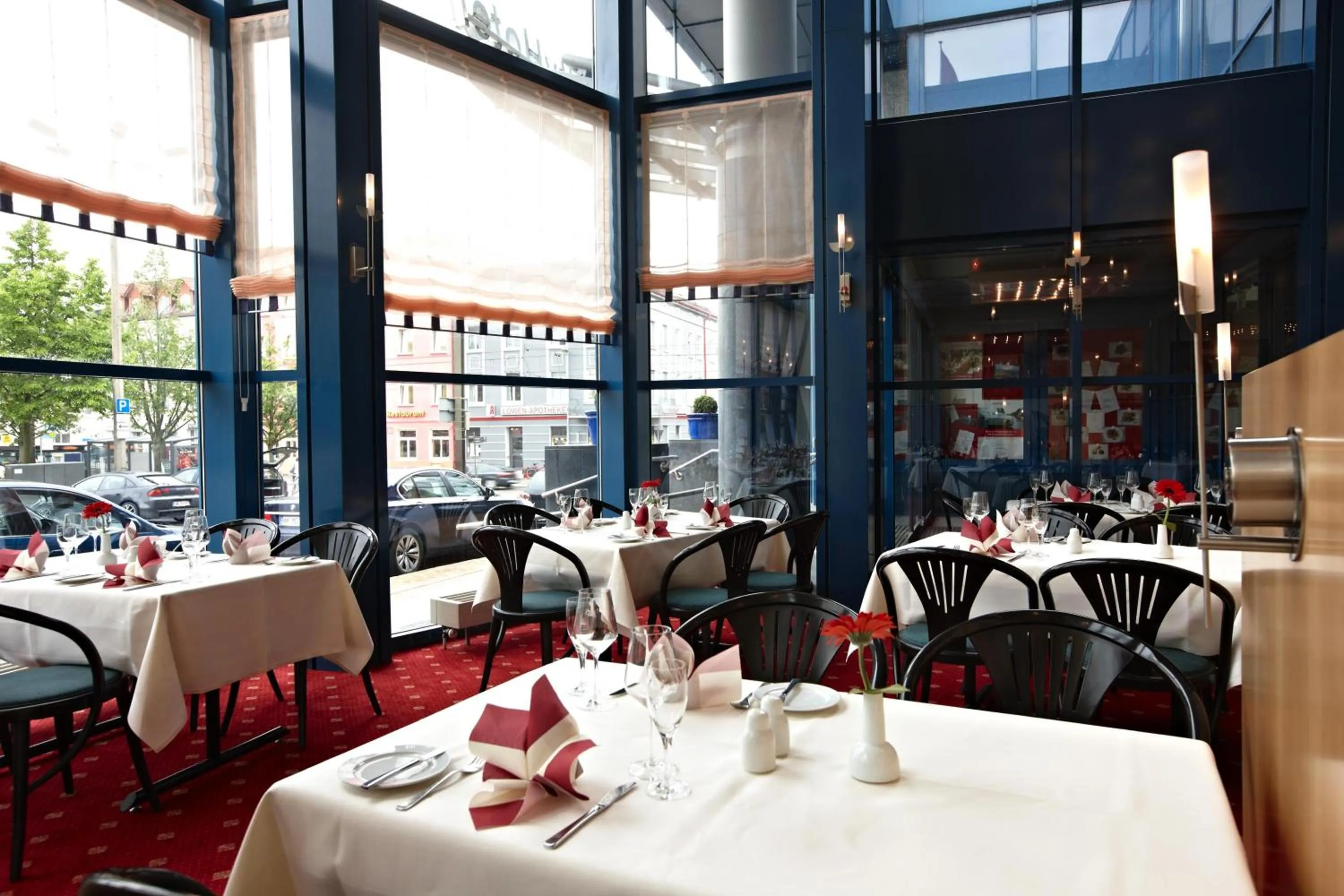 Restaurant/places to eat in IntercityHotel Schwerin