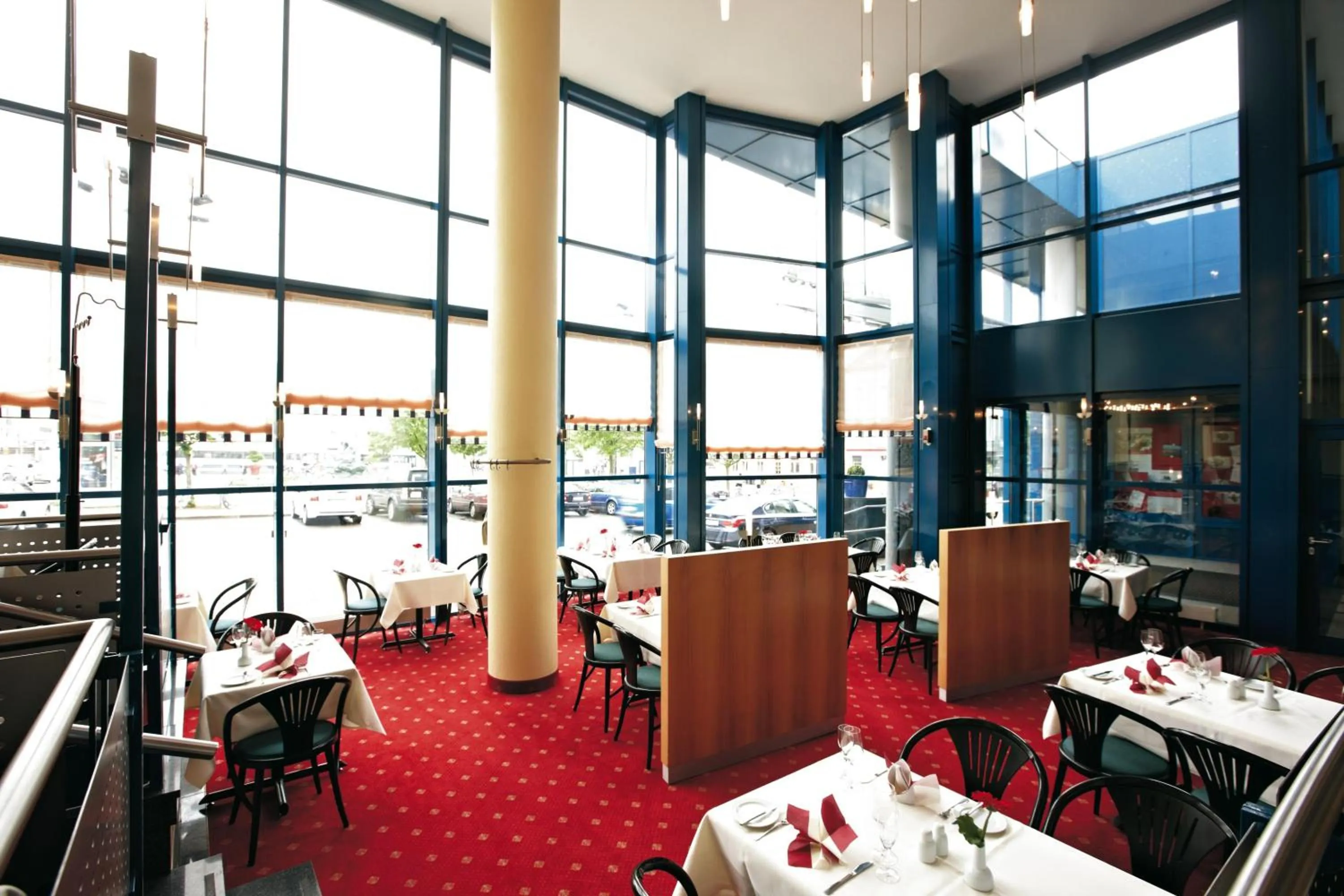 Restaurant/places to eat in IntercityHotel Schwerin