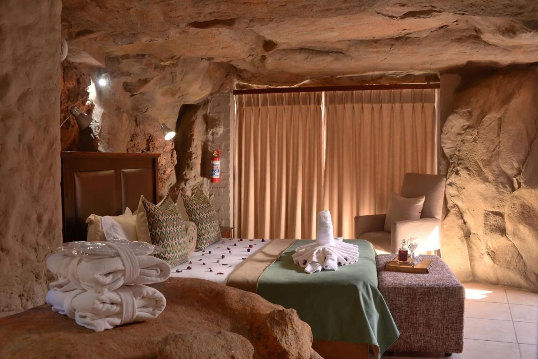 Bedroom, Bed in Kagga Kamma Eco Lodge & Spa