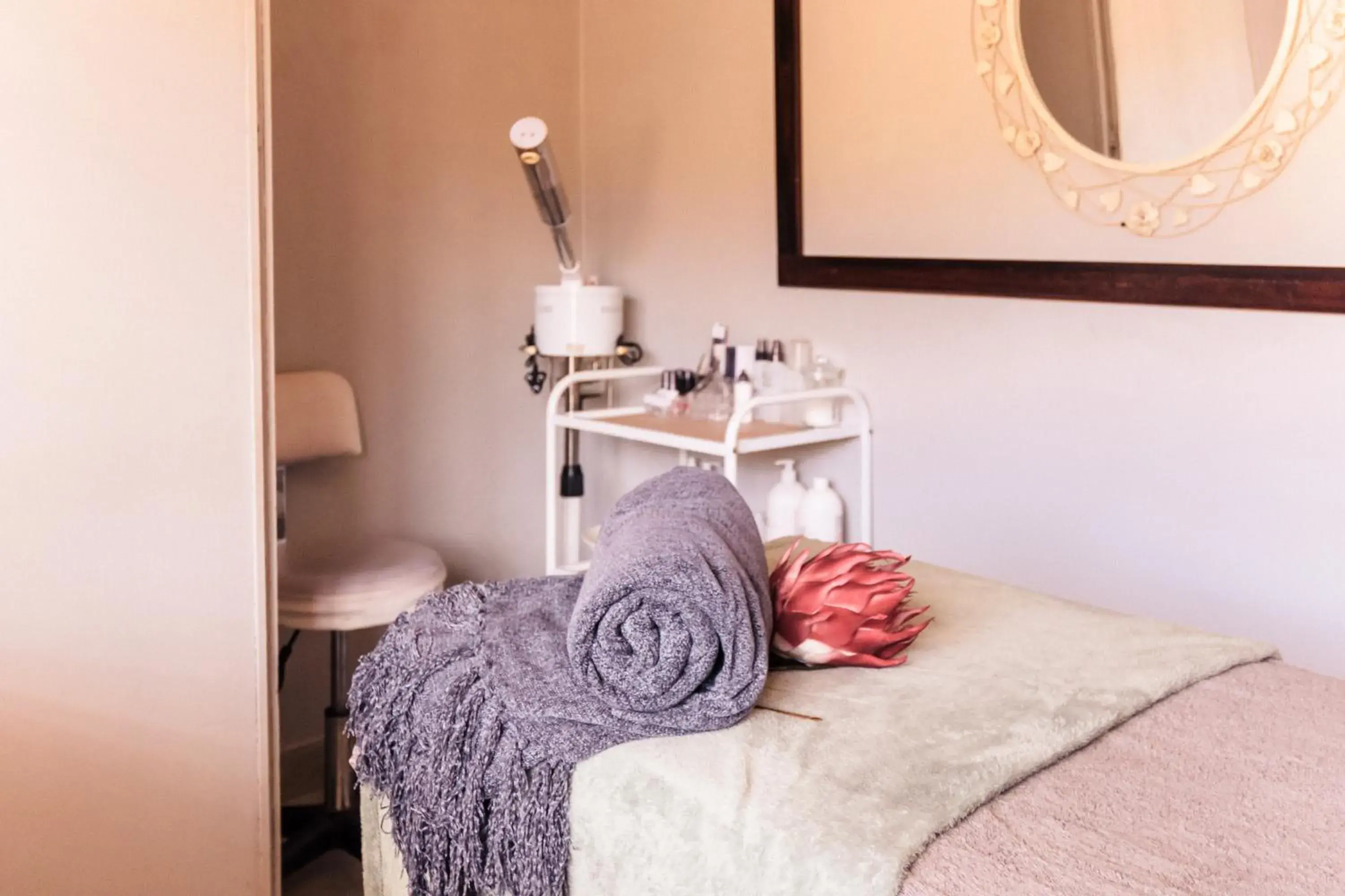 Spa and wellness centre/facilities, Bed in Kagga Kamma Nature Reserve Spa and wellness centre/facilities, Bed in Kagga Kamma Nature Reserve