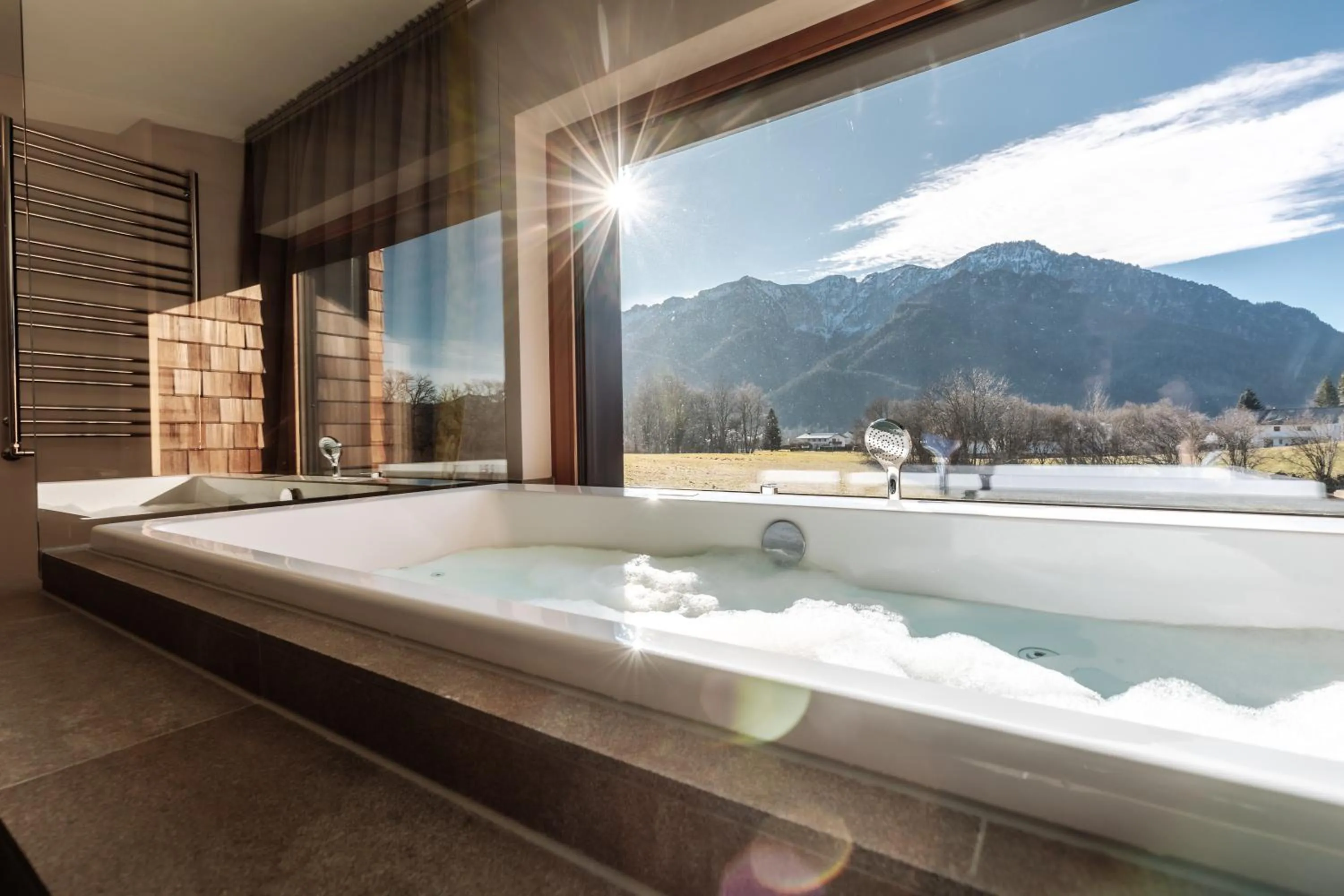 Hot Tub in Klosterhof – Alpine Hideaway & Spa