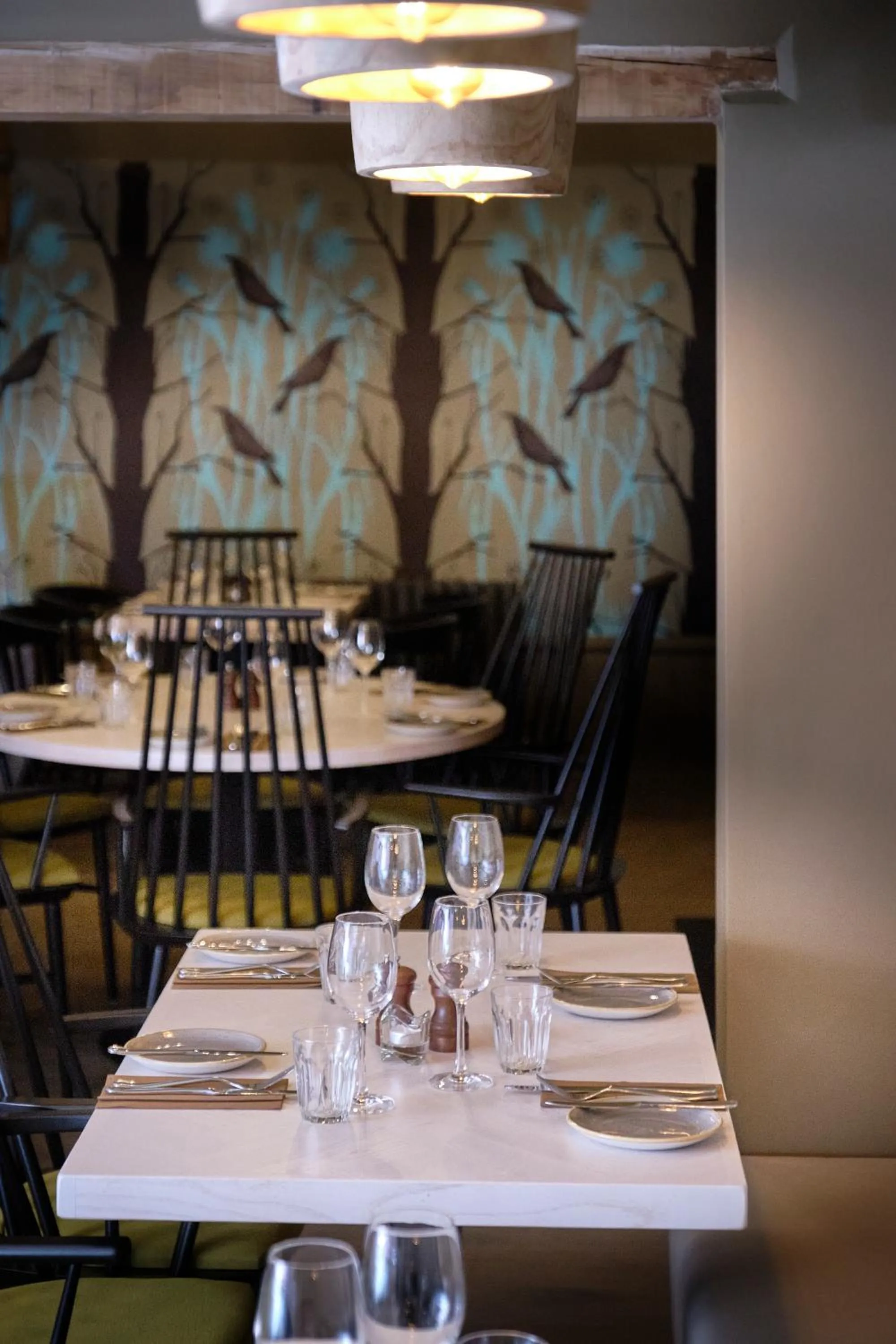 Restaurant/places to eat in The Three Blackbirds