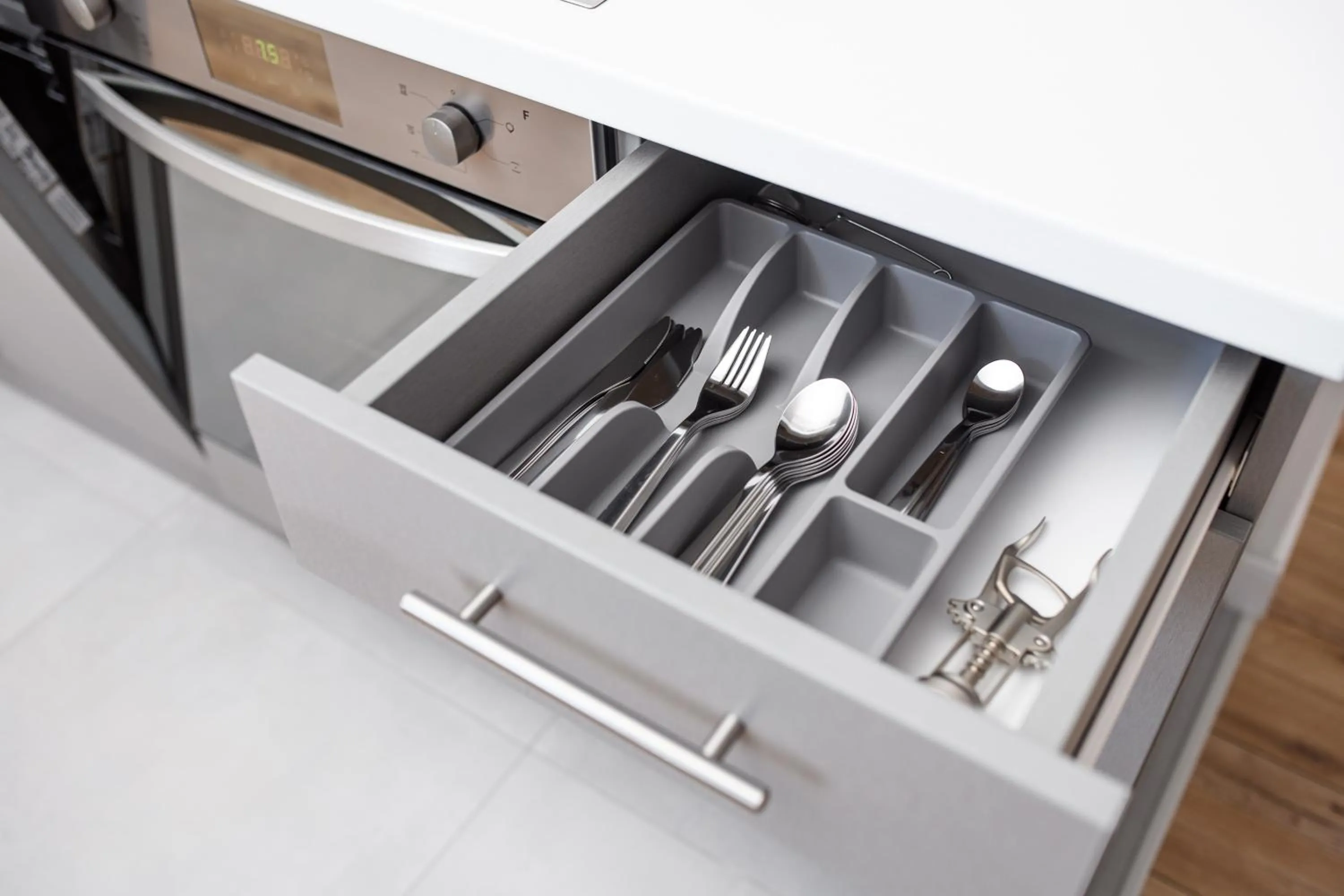 Coffee/tea facilities in Native Apartments Blich 7