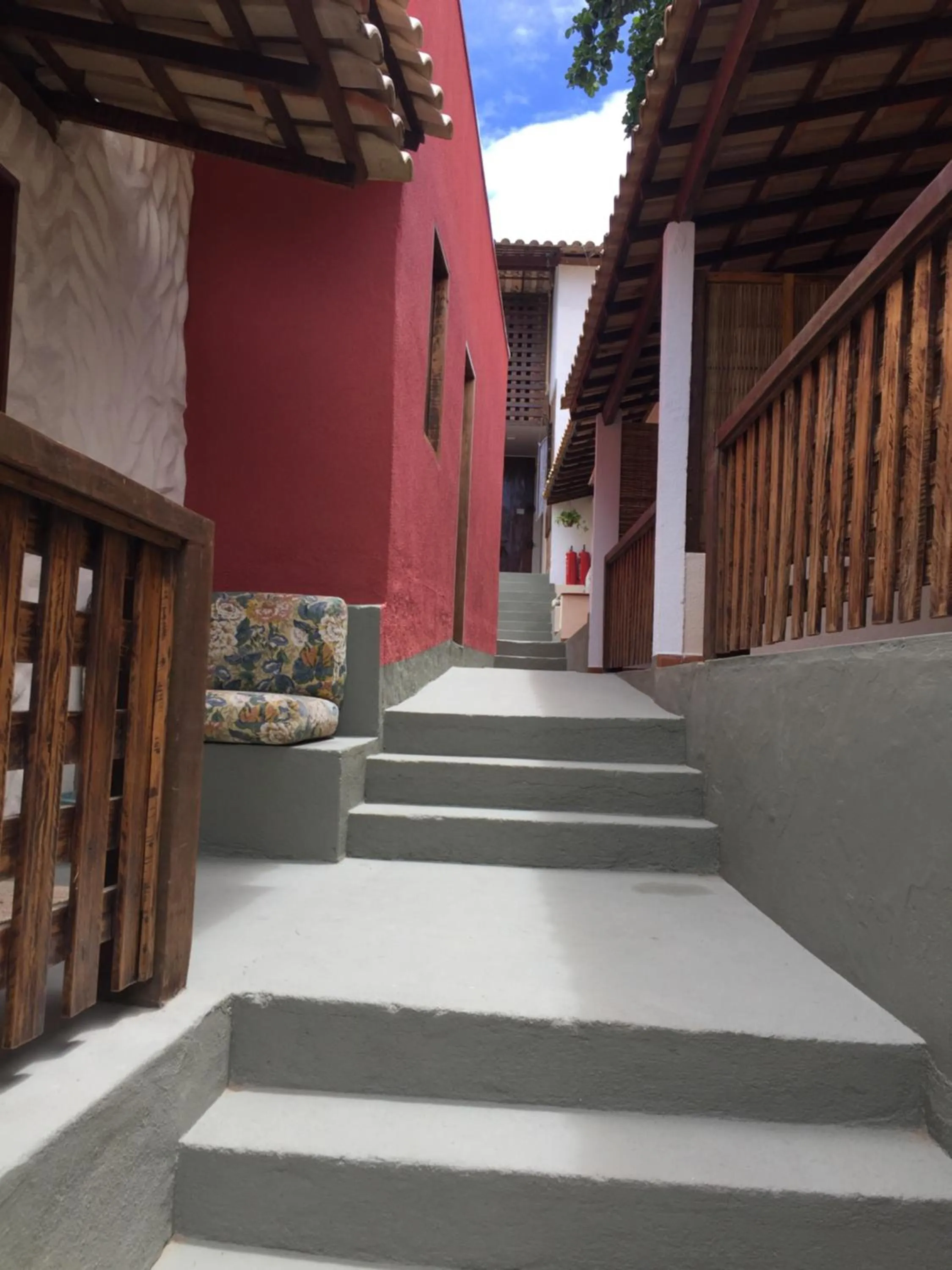 Property building in Villa Handam