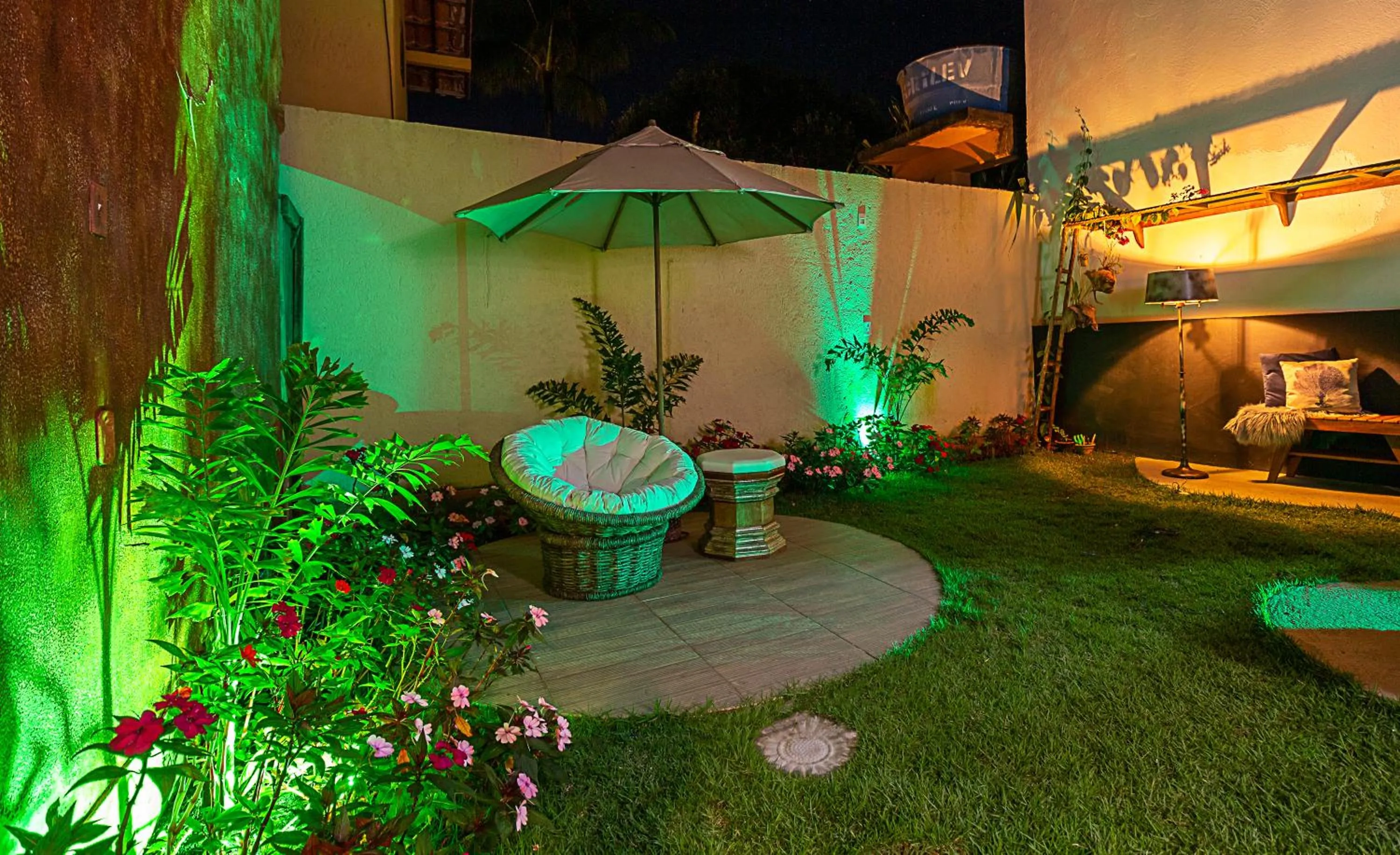 Garden in Villa Handam