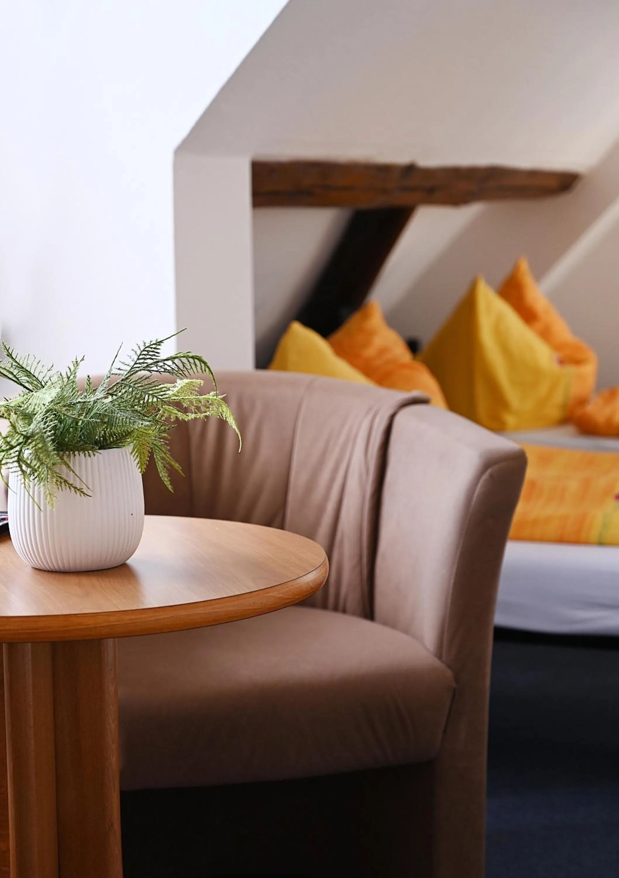 Bed in Motel an der B180