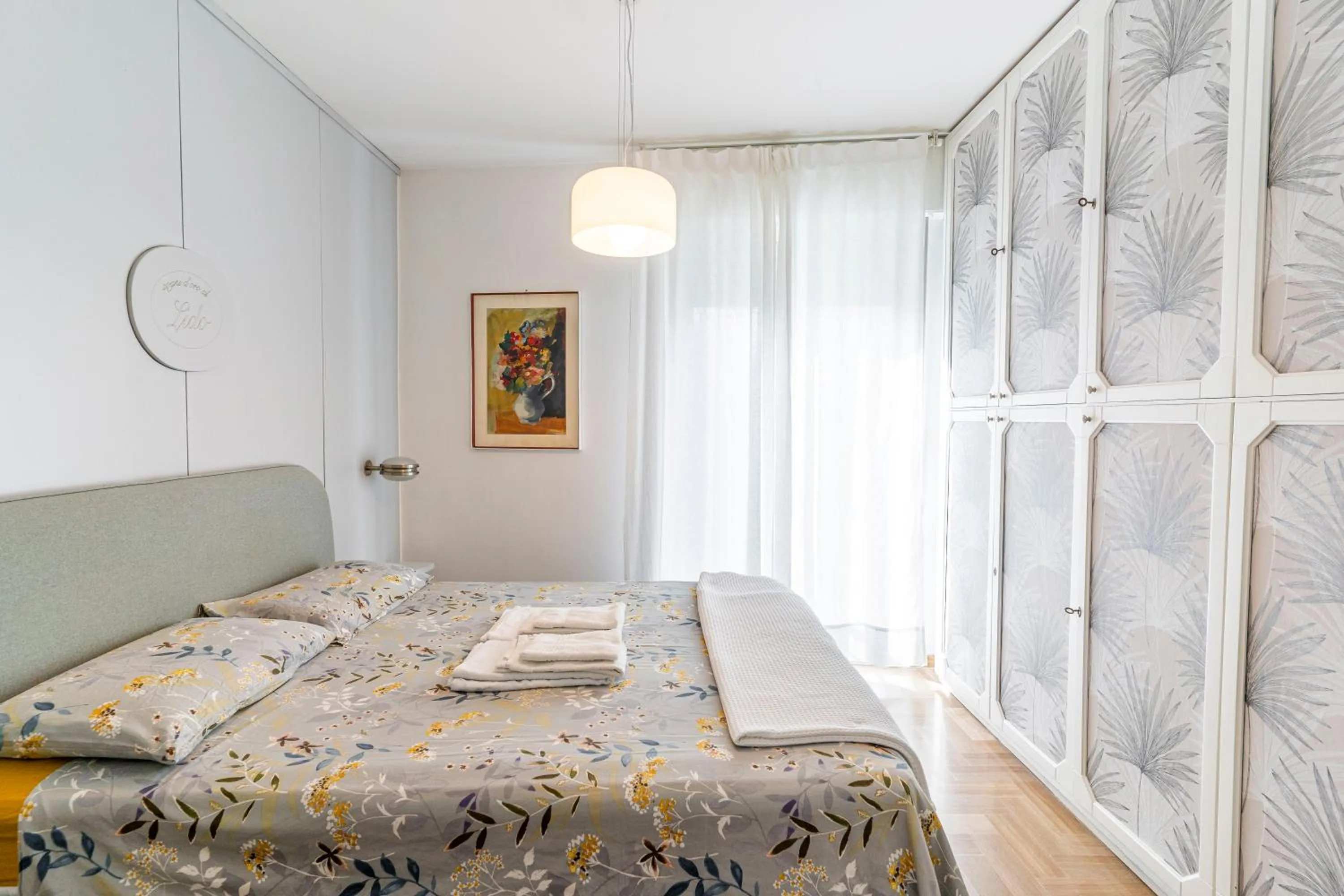 Bed in Quattro Fontane Apartment