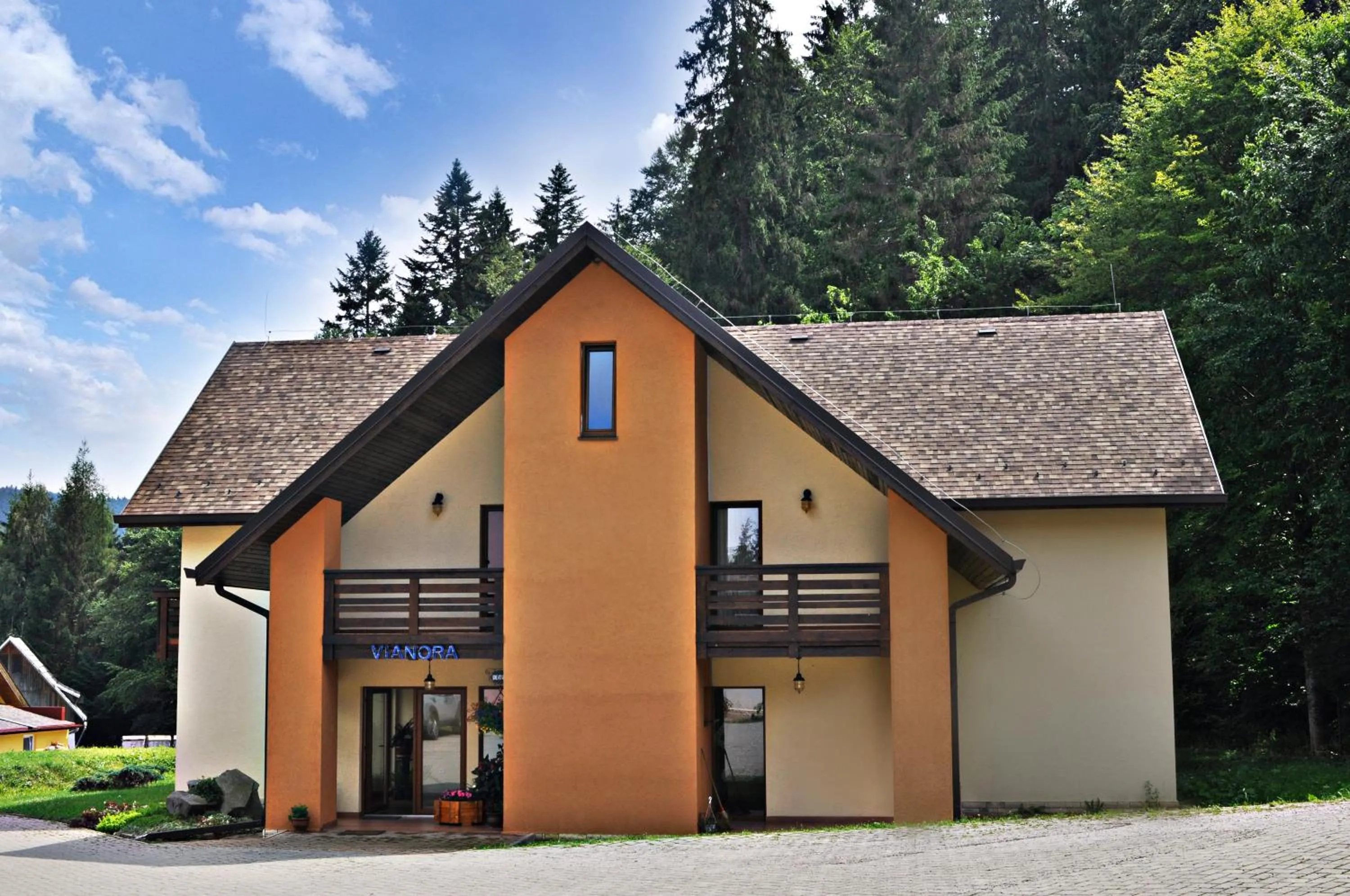 Property building in Complex Turistic Bucovina
