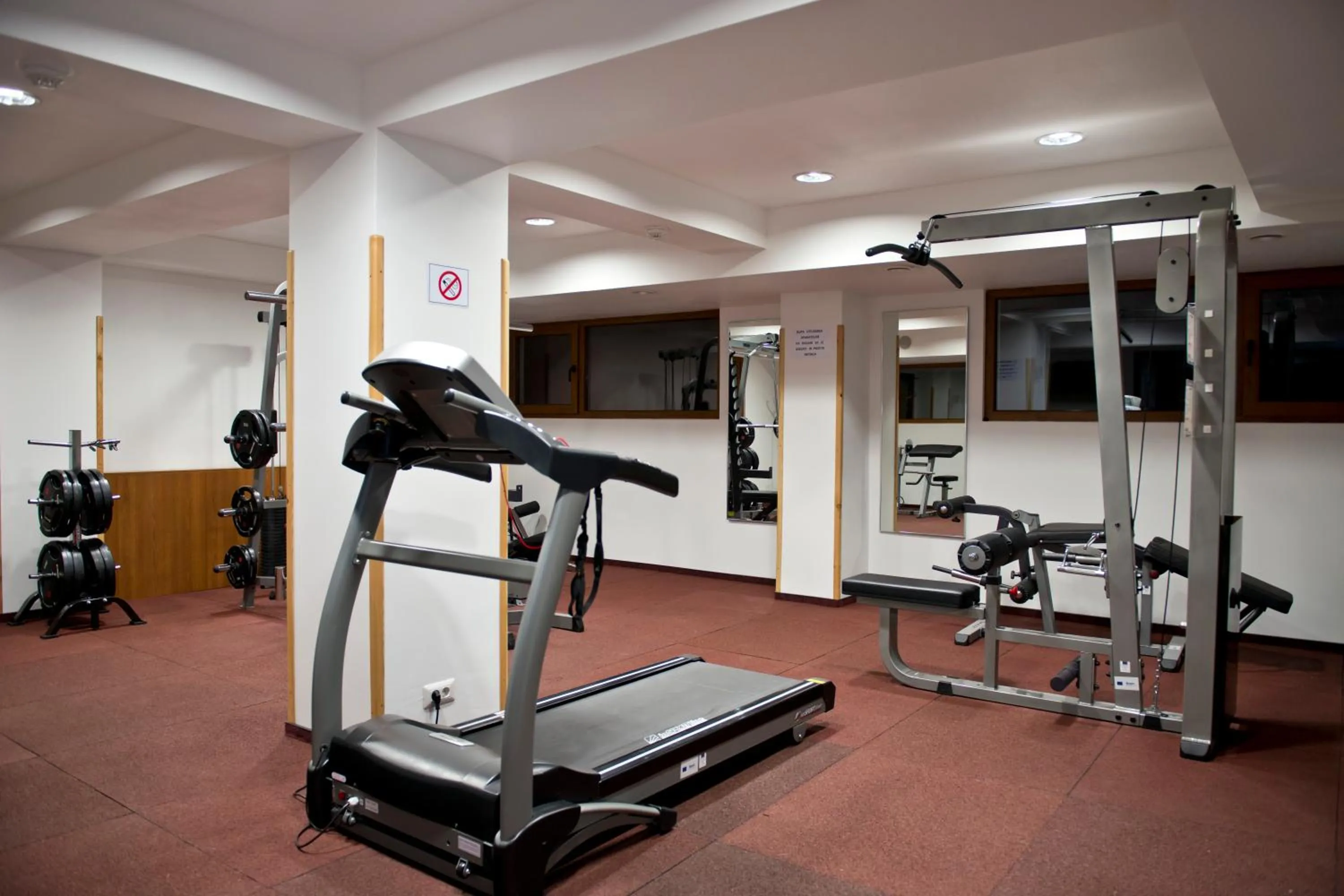 Fitness centre/facilities in Complex Turistic Bucovina