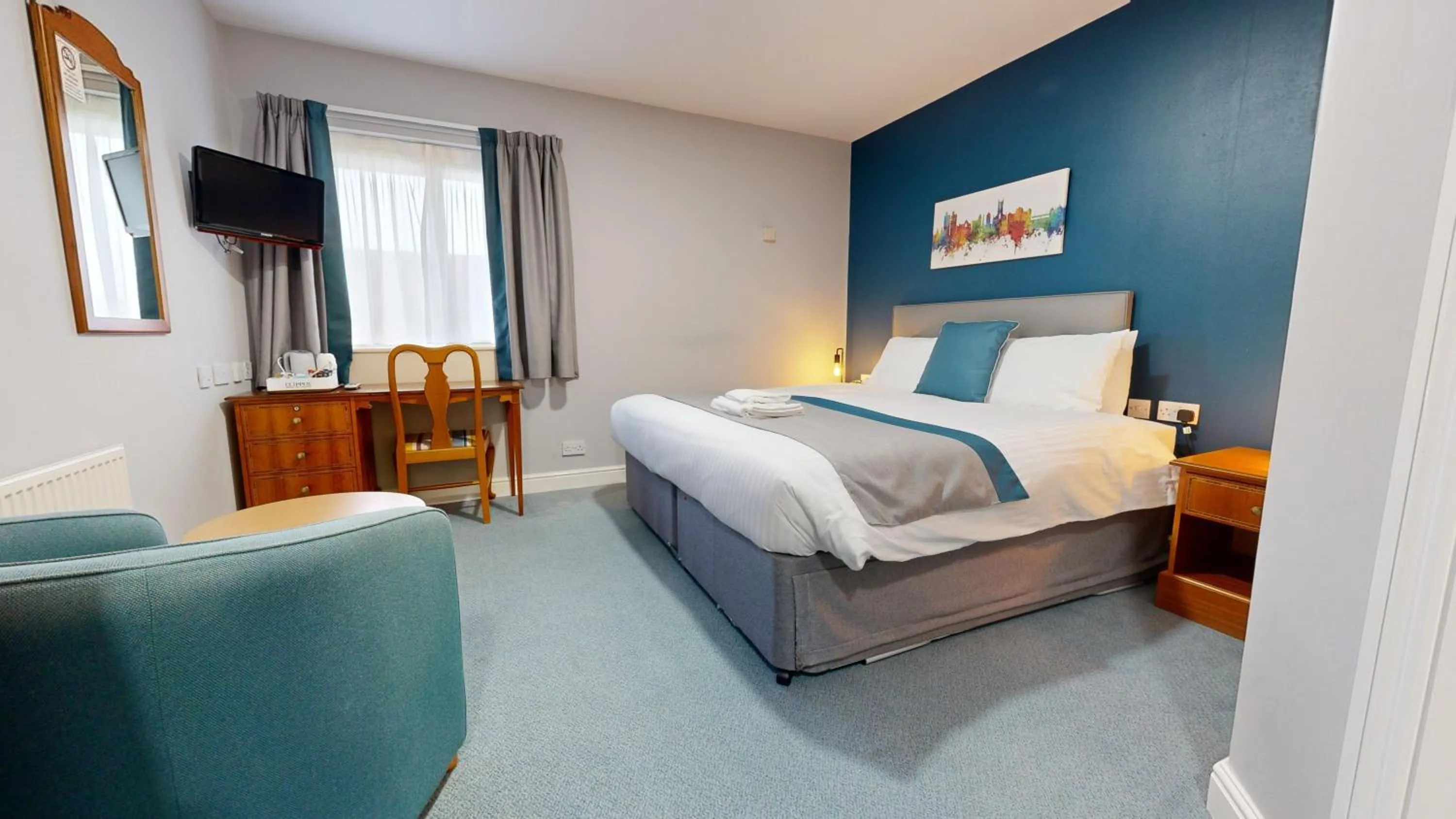 Bedroom, Bed in Yarnfield Park Training And Conference Centre