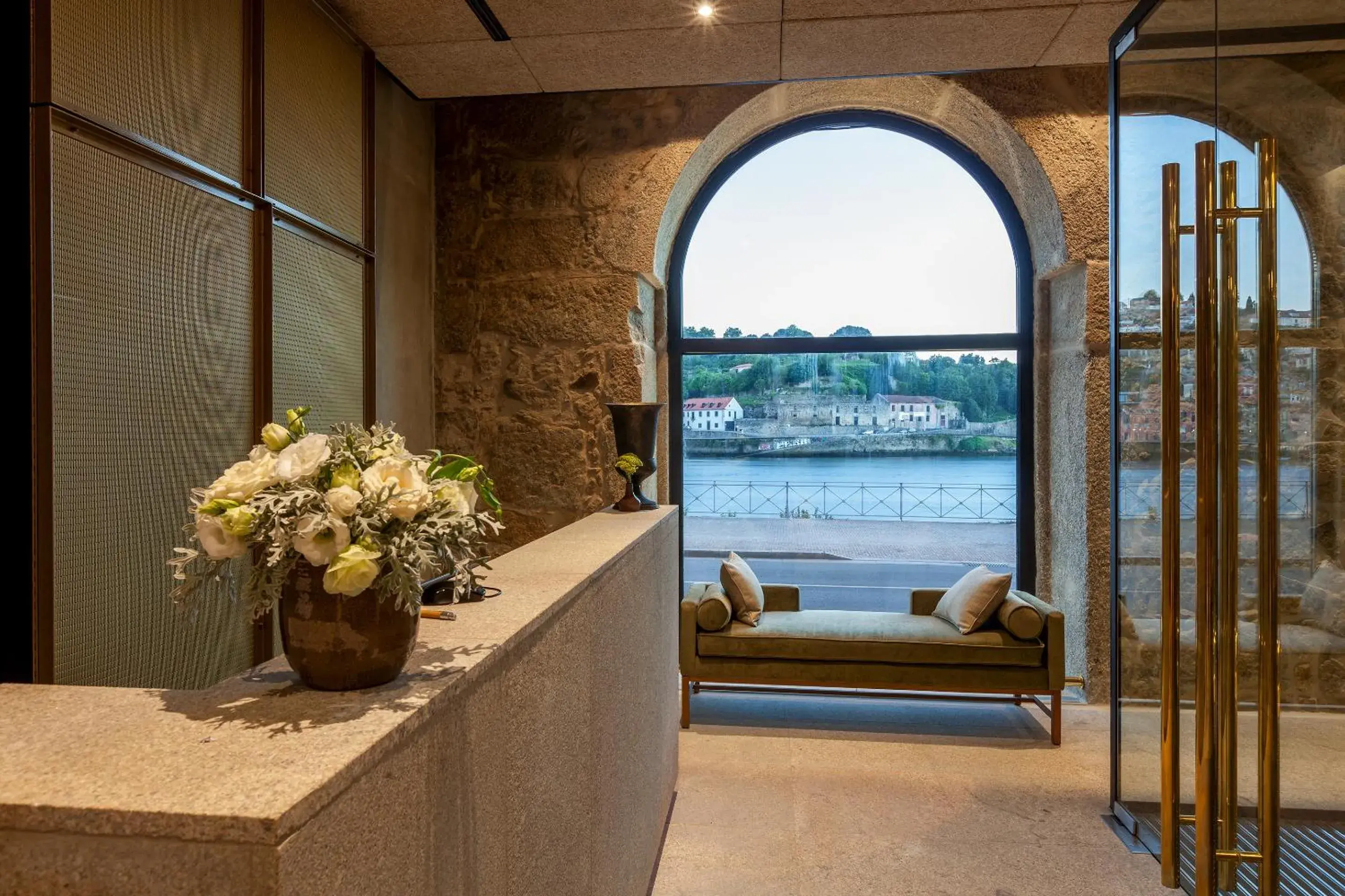 Restaurant/places to eat in NEYA Porto Hotel Restaurant/places to eat in NEYA Porto Hotel