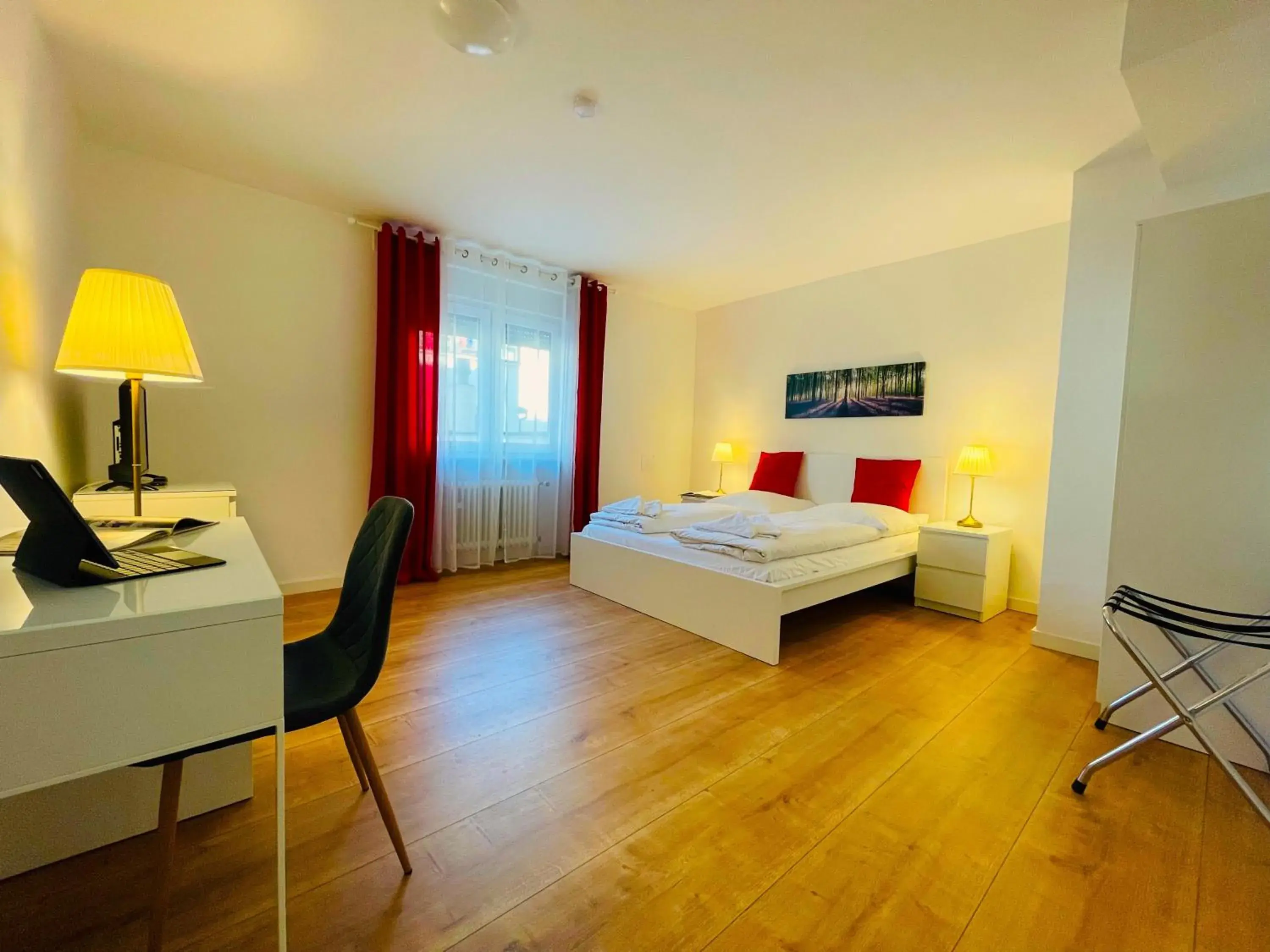 Bedroom, Bed in Hotel Moguntia Bedroom, Bed in Hotel Moguntia