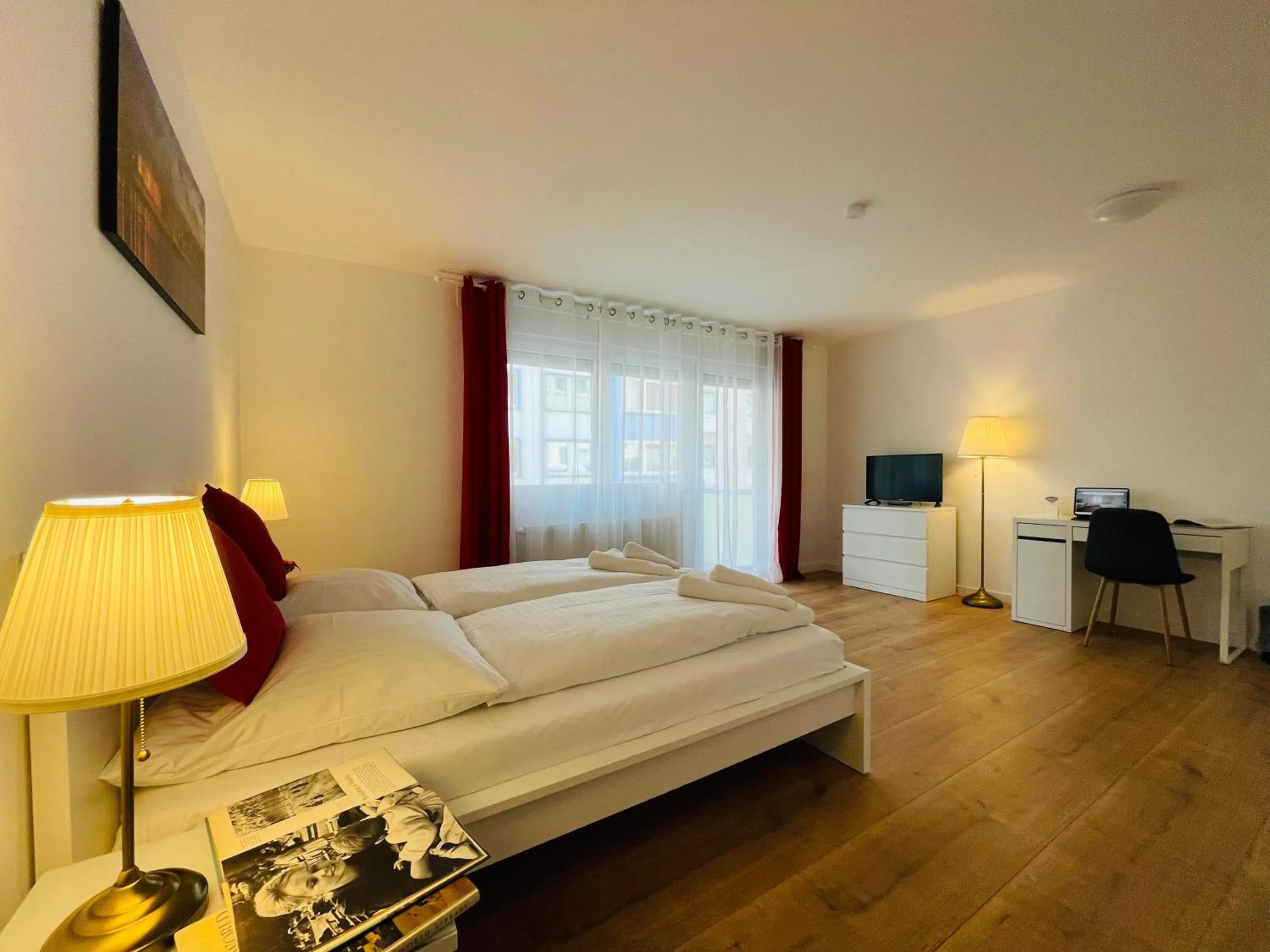 Bedroom, Bed in Hotel Moguntia