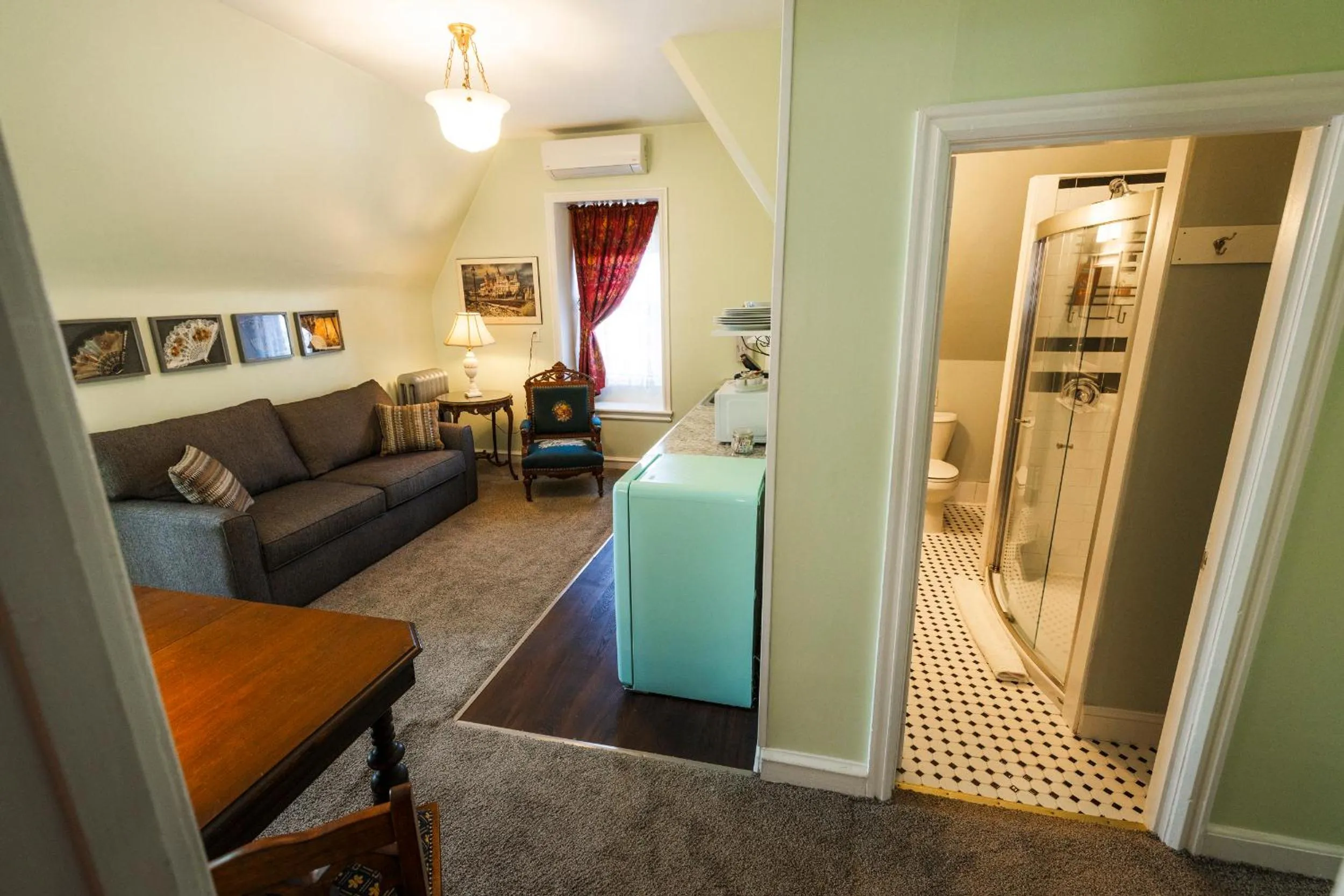 Gifford-Risley House Bed and Breakfast