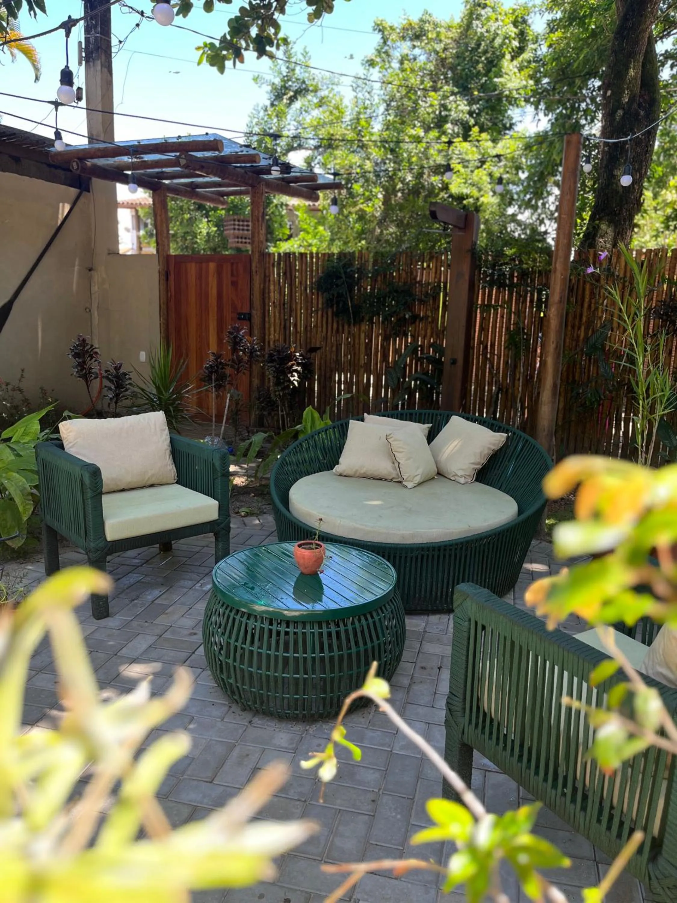 Seating area in Pousada Vilarejo