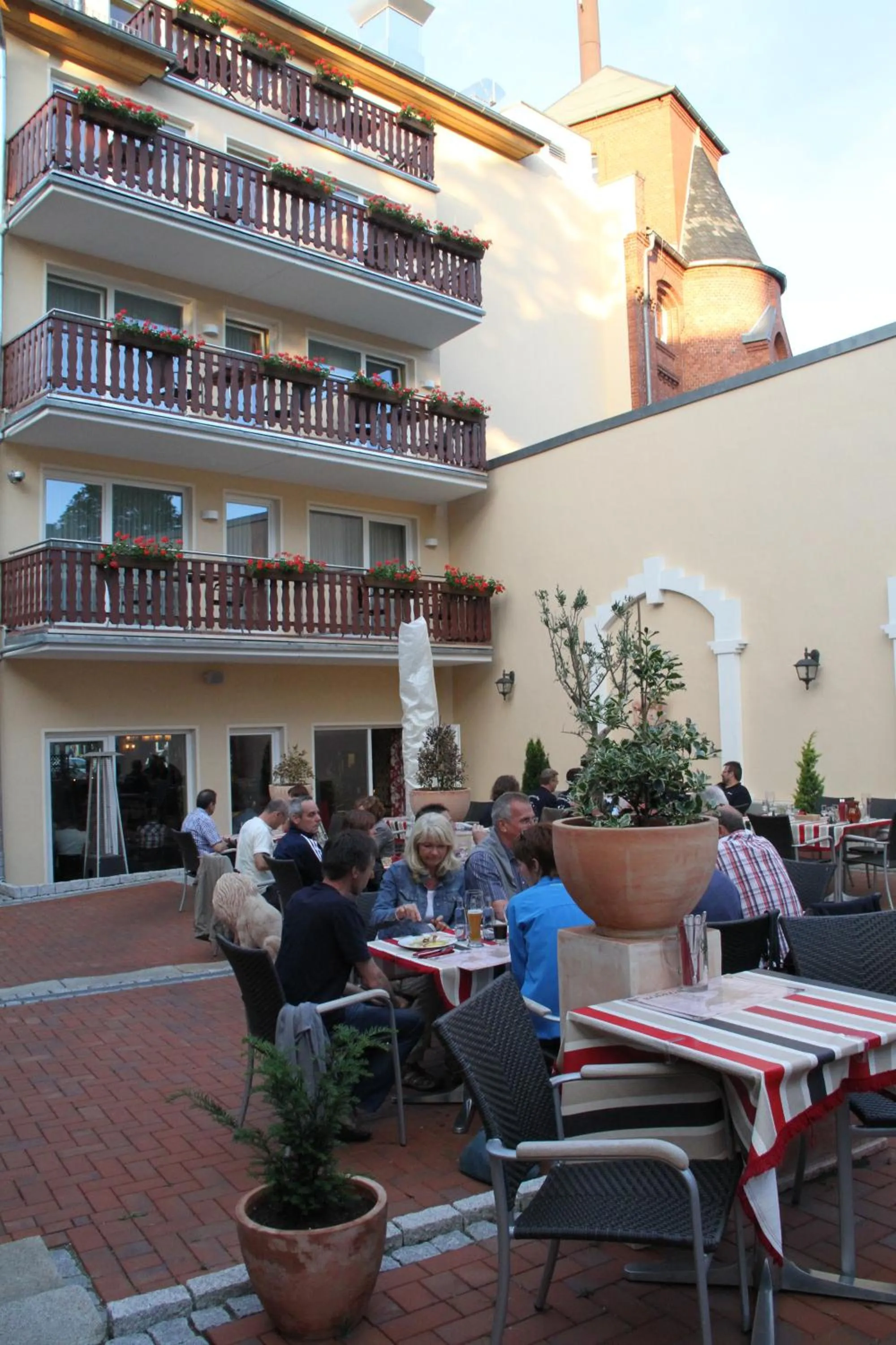 Restaurant/places to eat in Altwernigeröder Apparthotel