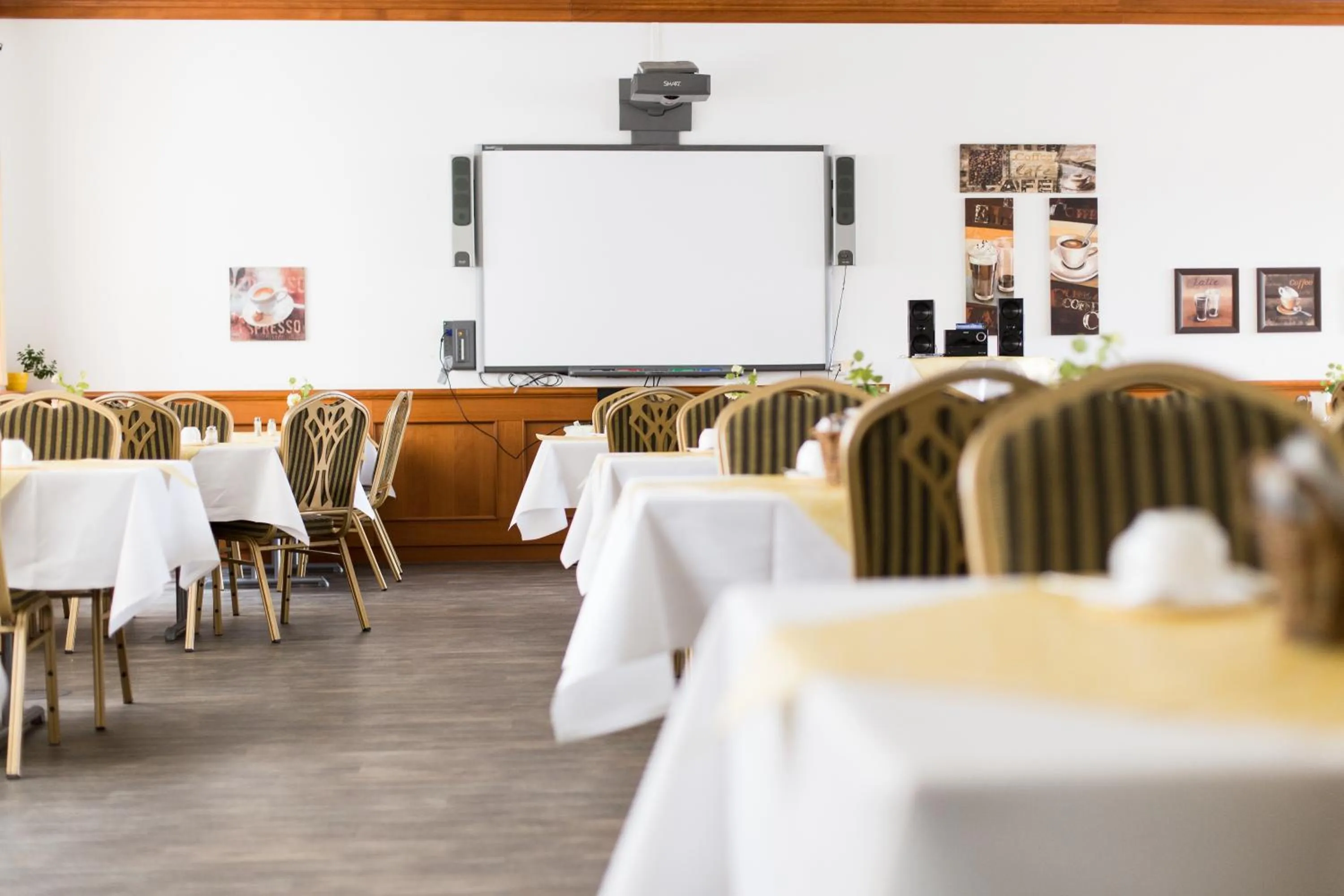 Buffet breakfast in Altwernigeröder Apparthotel