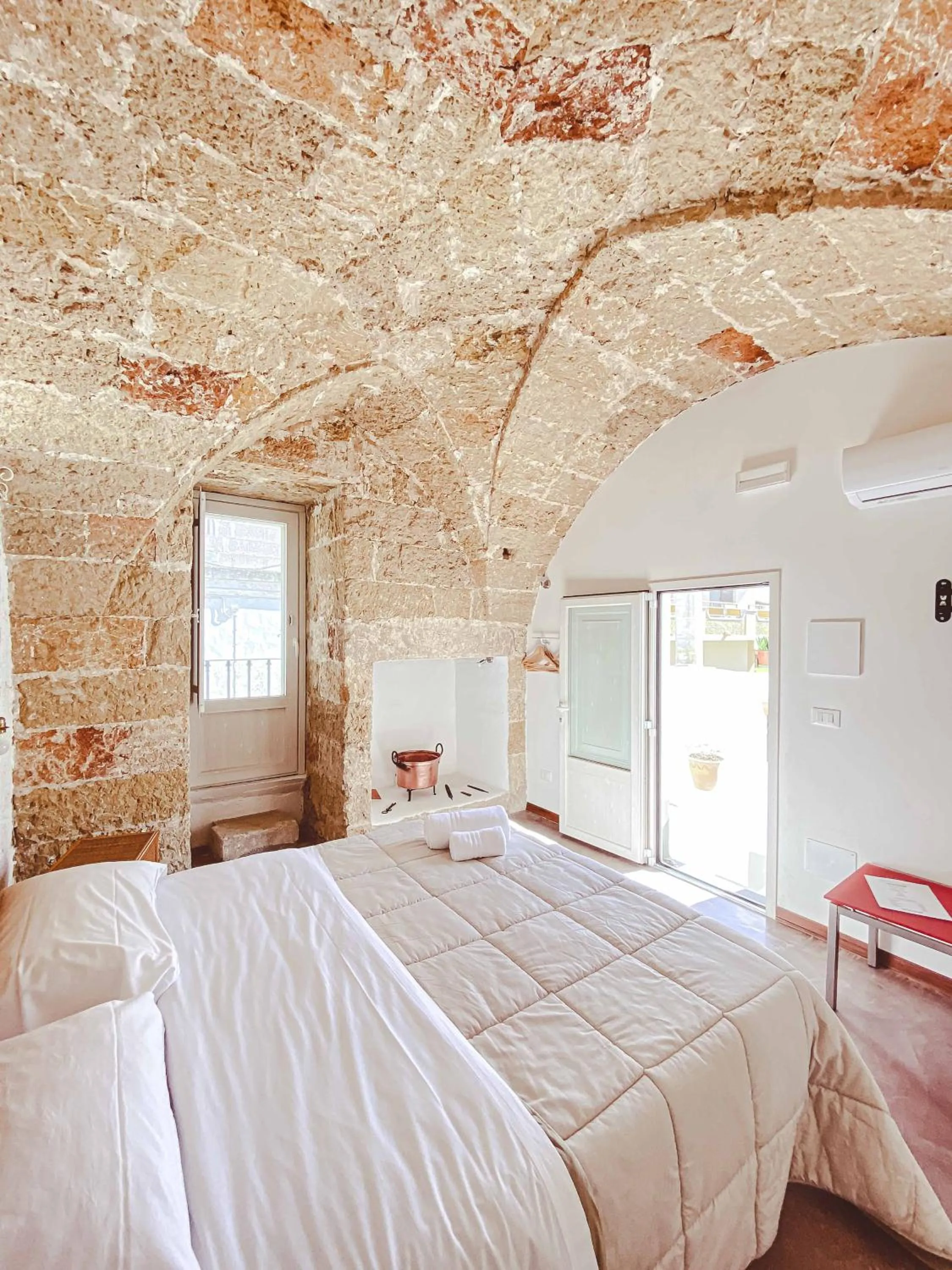 Bedroom in Cortellenica