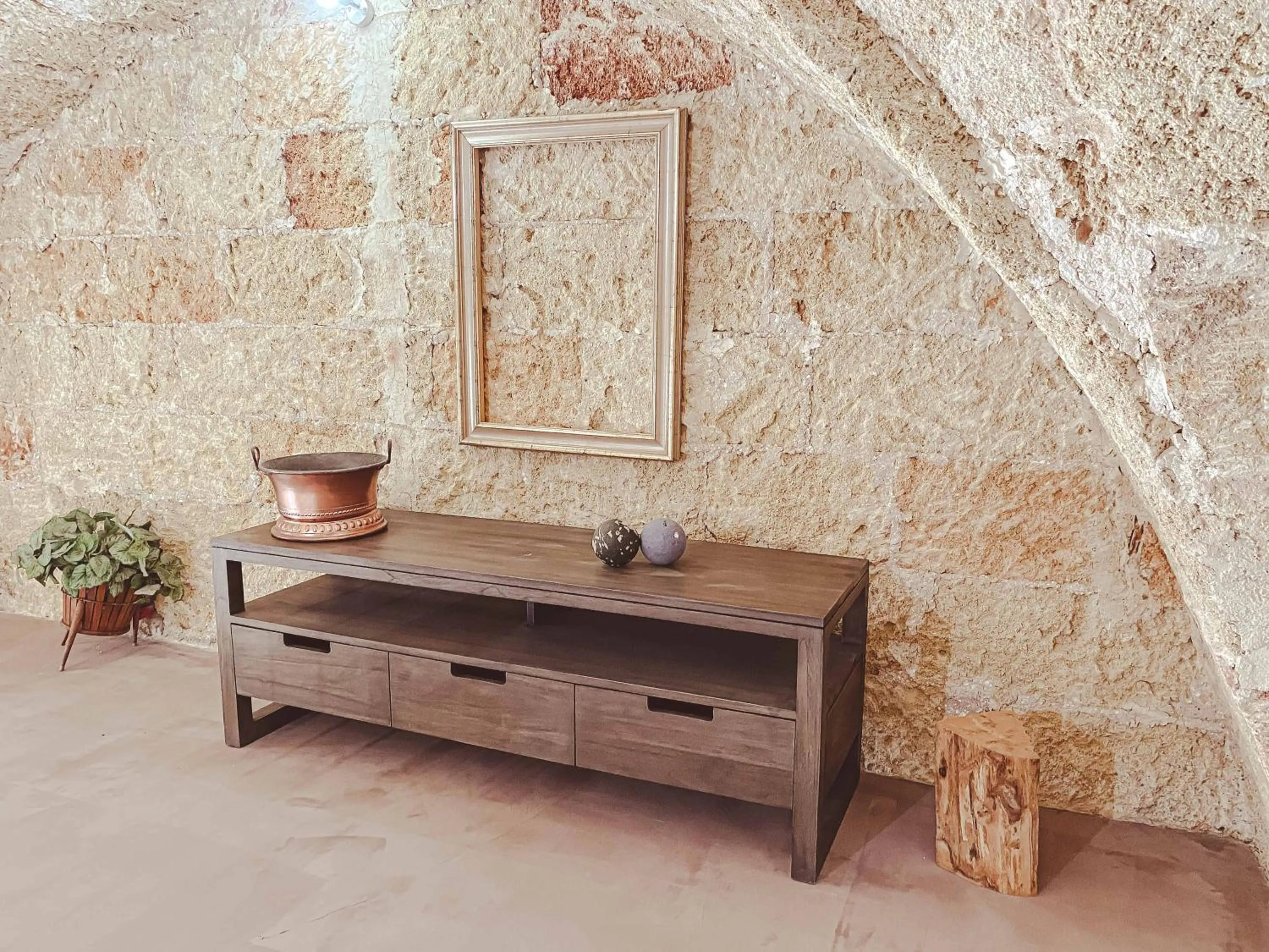 Photo of the whole room in Cortellenica