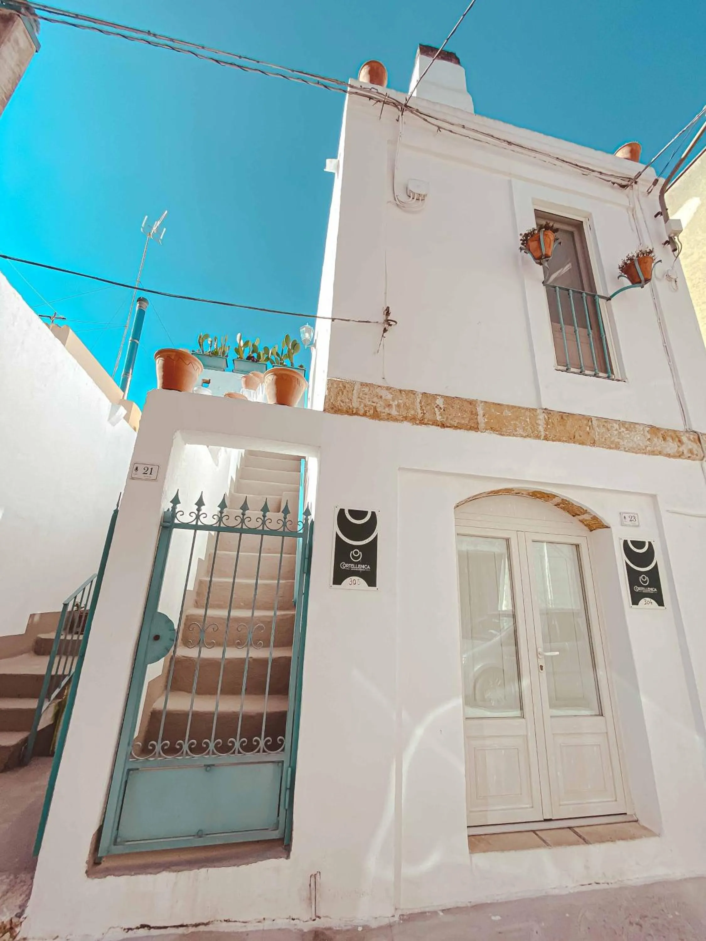 Property building in Cortellenica