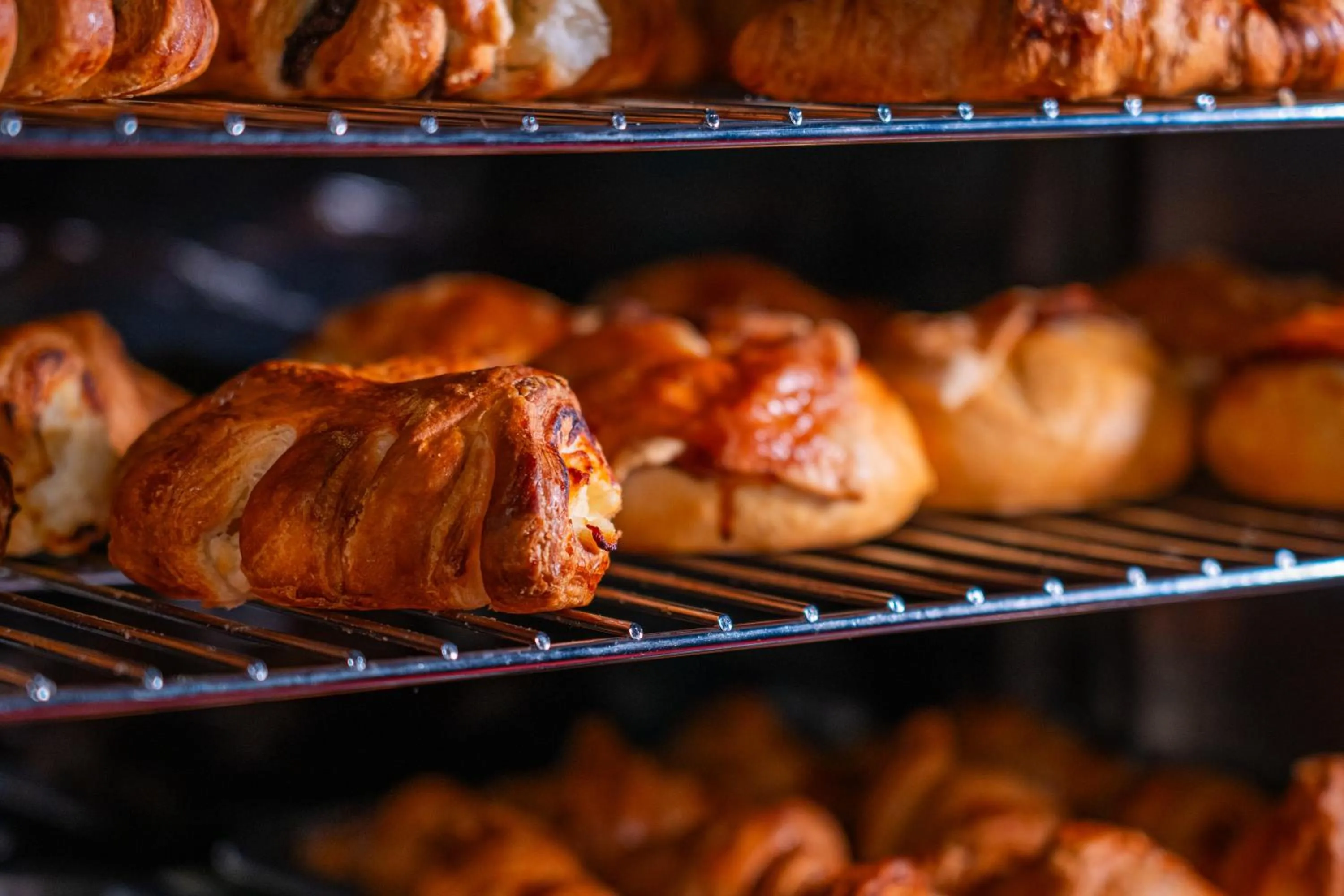 Buffet breakfast in Parkhotel Waldschlösschen