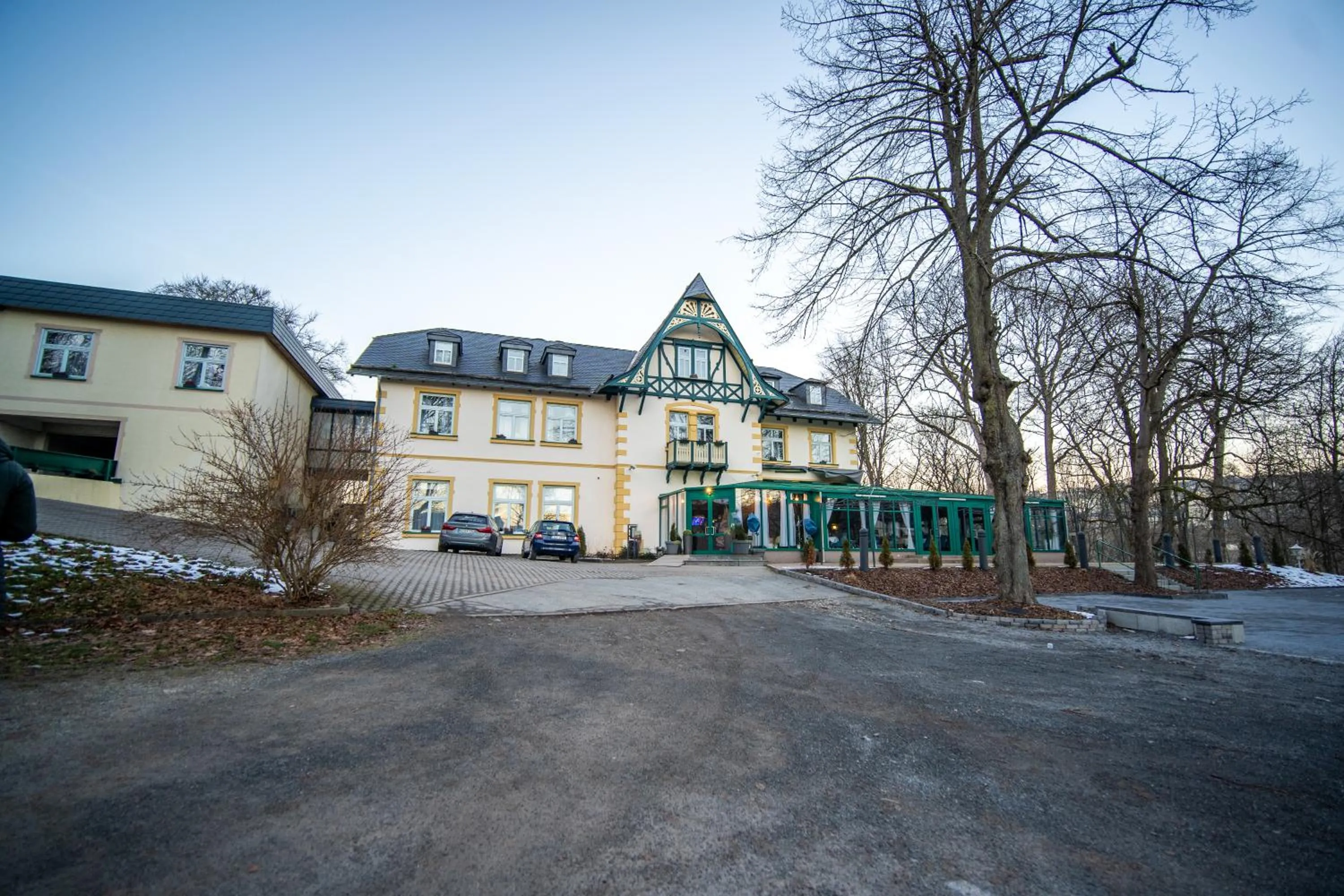 Property building in Parkhotel Waldschlösschen
