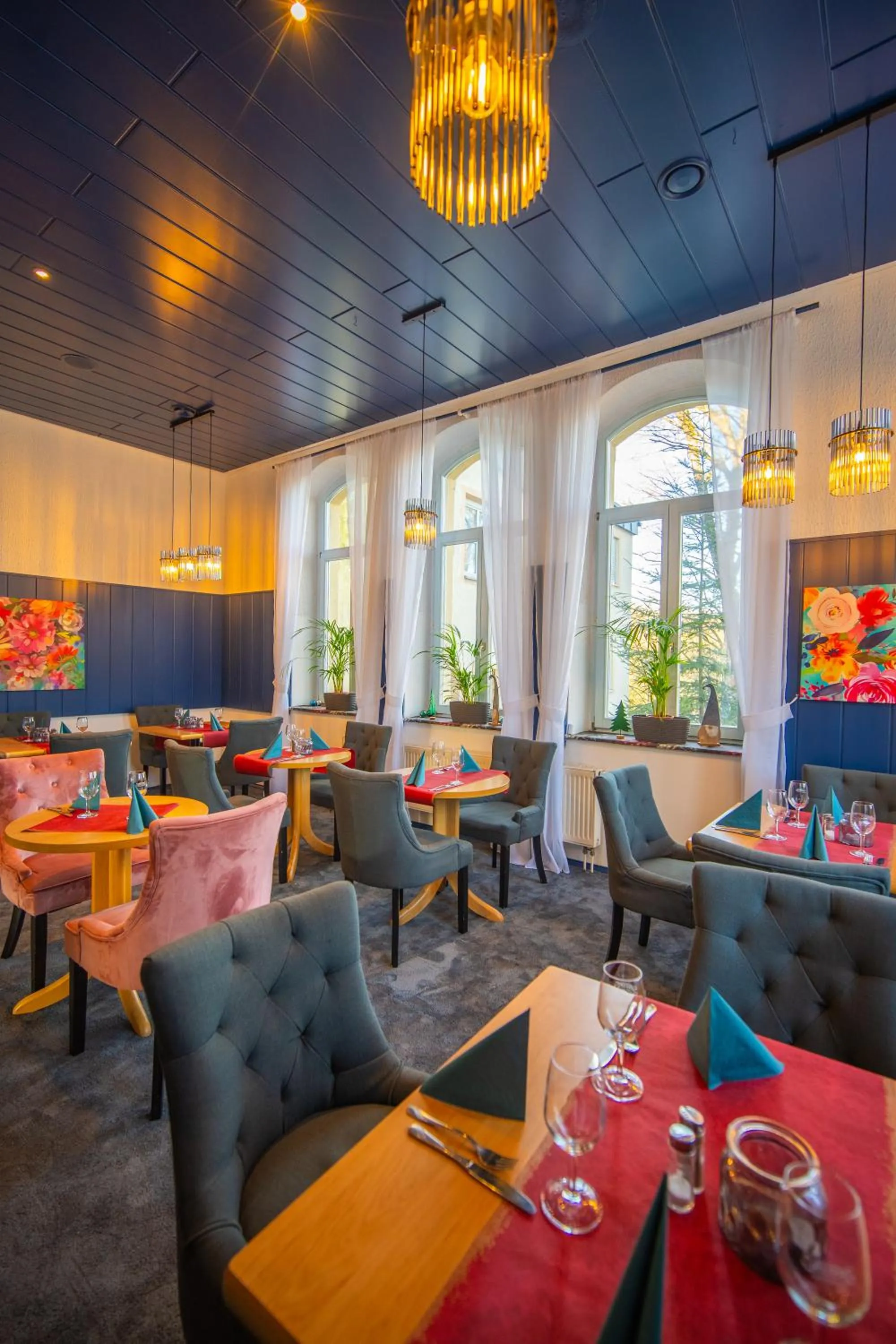 Restaurant/places to eat in Parkhotel Waldschlösschen