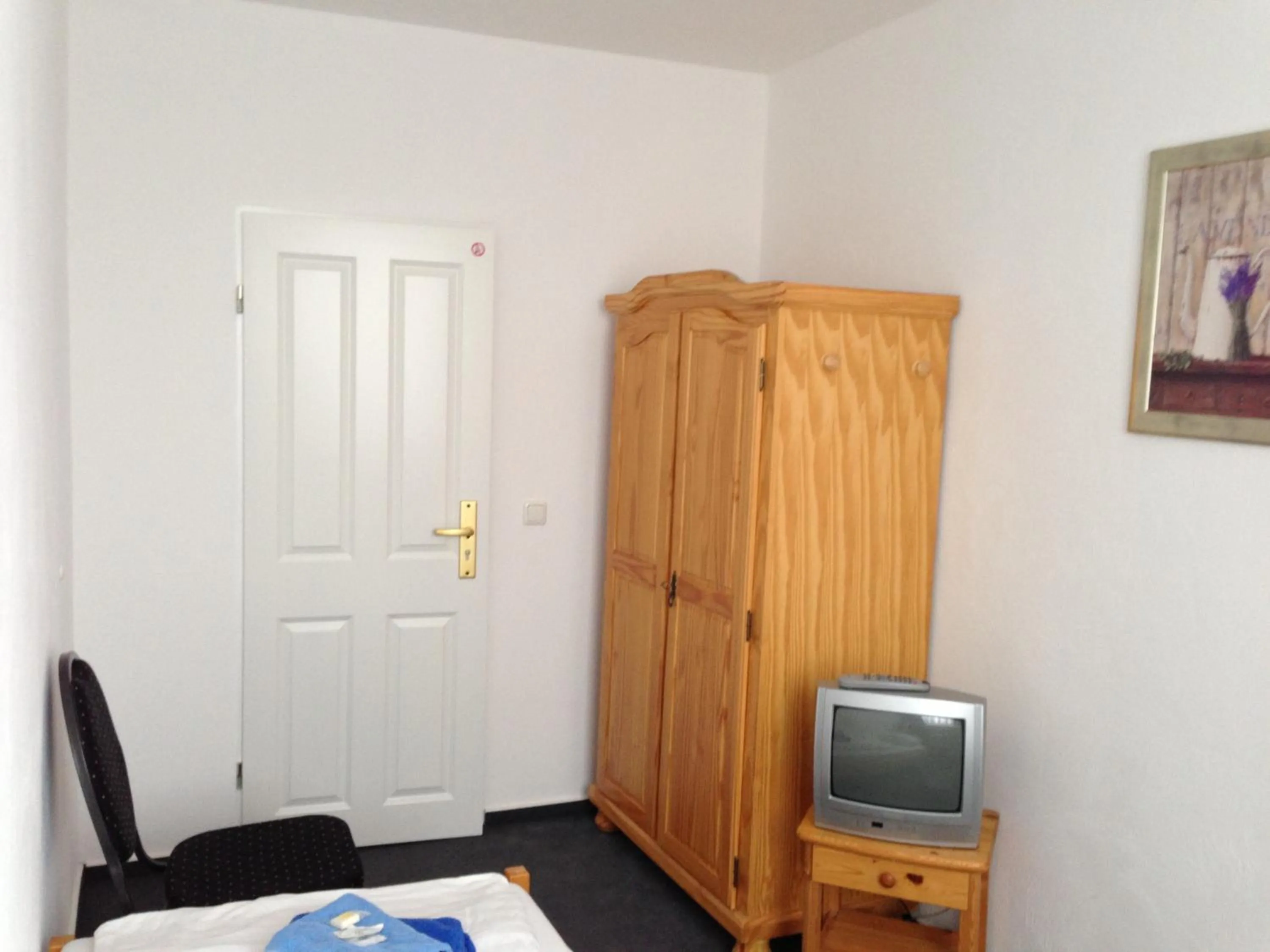 TV and multimedia, Bed in Hotel & Restaurant Jägerstuben