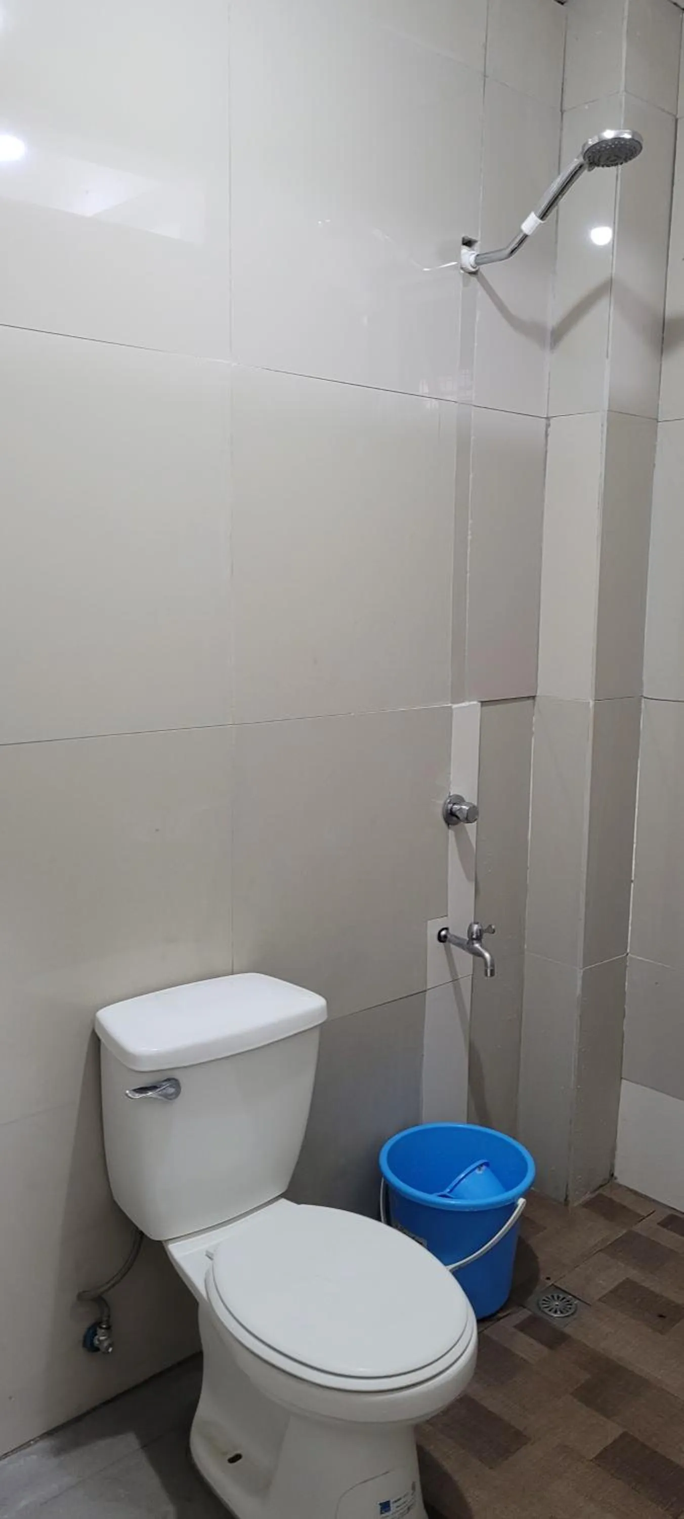 Toilet in Borj Place