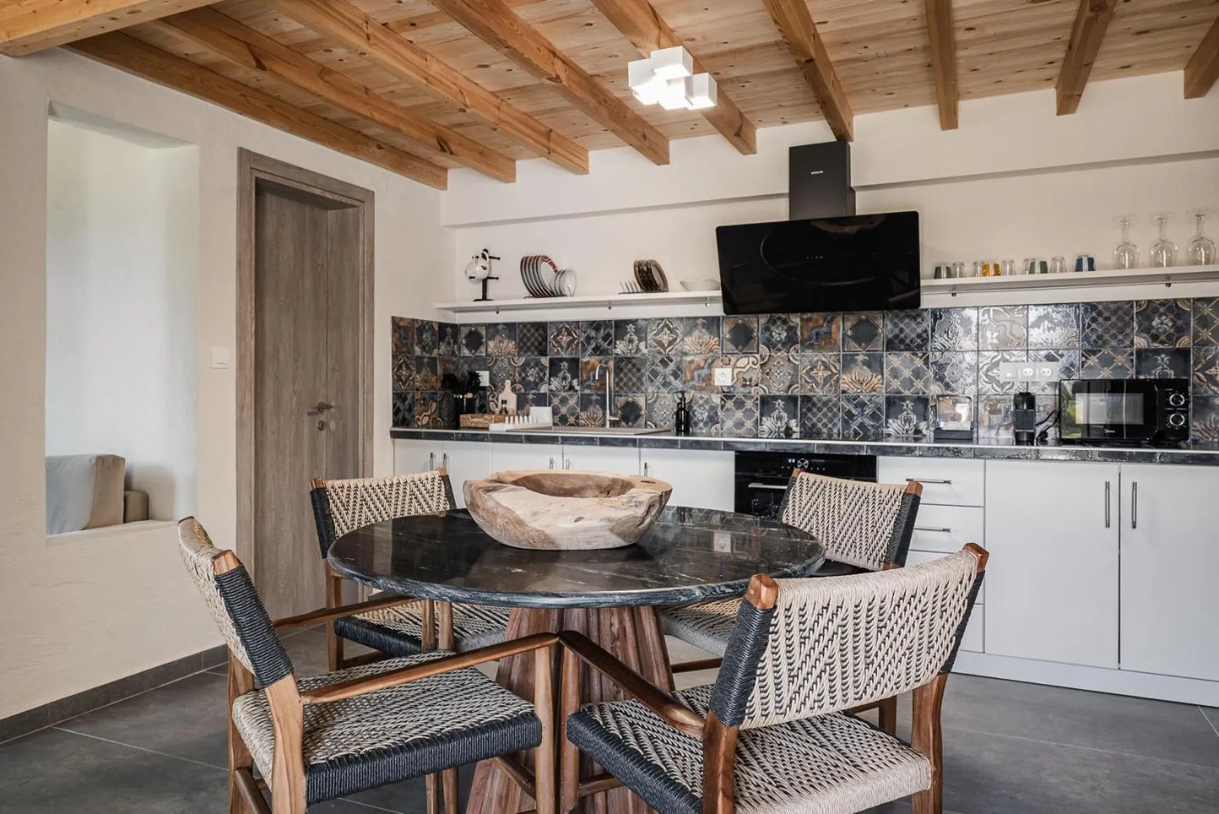 Kitchen or kitchenette in Fasolaki Skopelos - Eco Residences