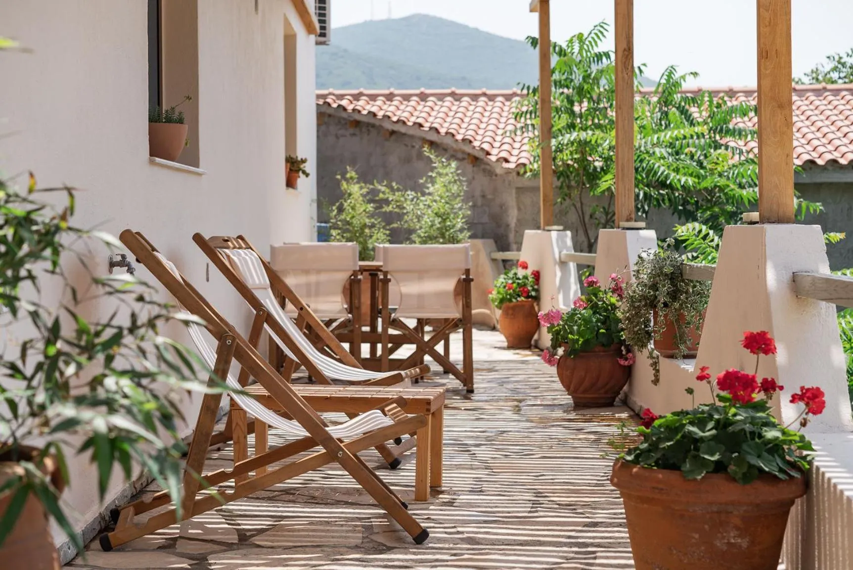Patio in Fasolaki Skopelos - Eco Residences
