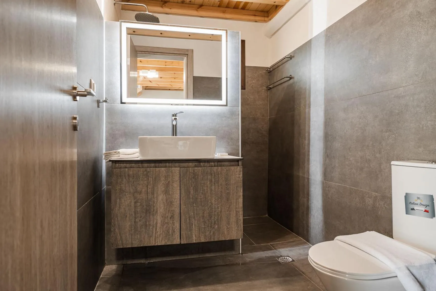 Bathroom in Fasolaki Skopelos - Eco Residences