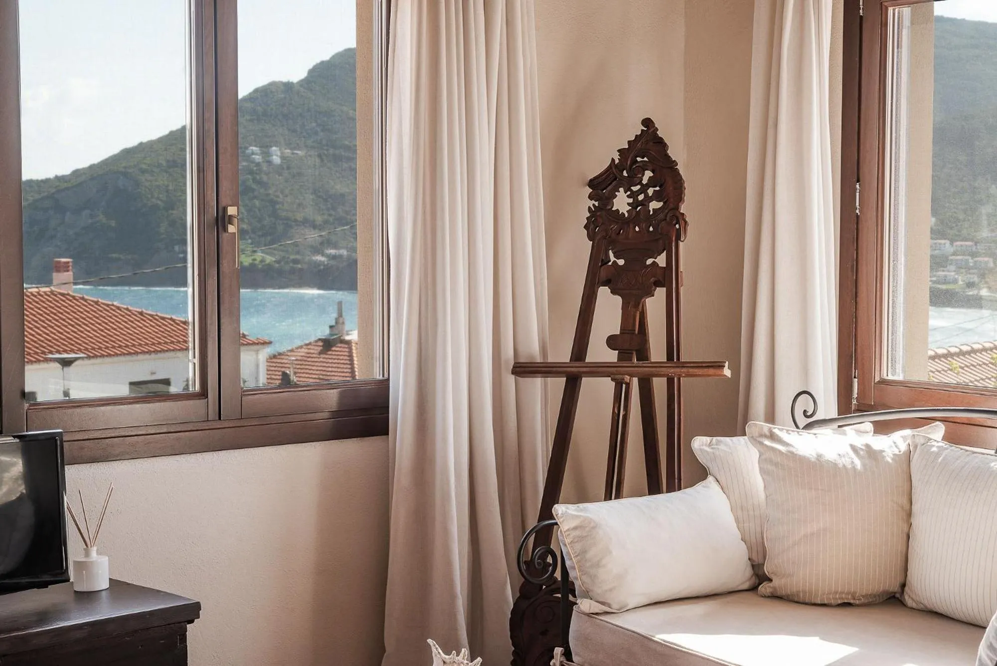 Living room in Fasolaki Skopelos - Eco Residences