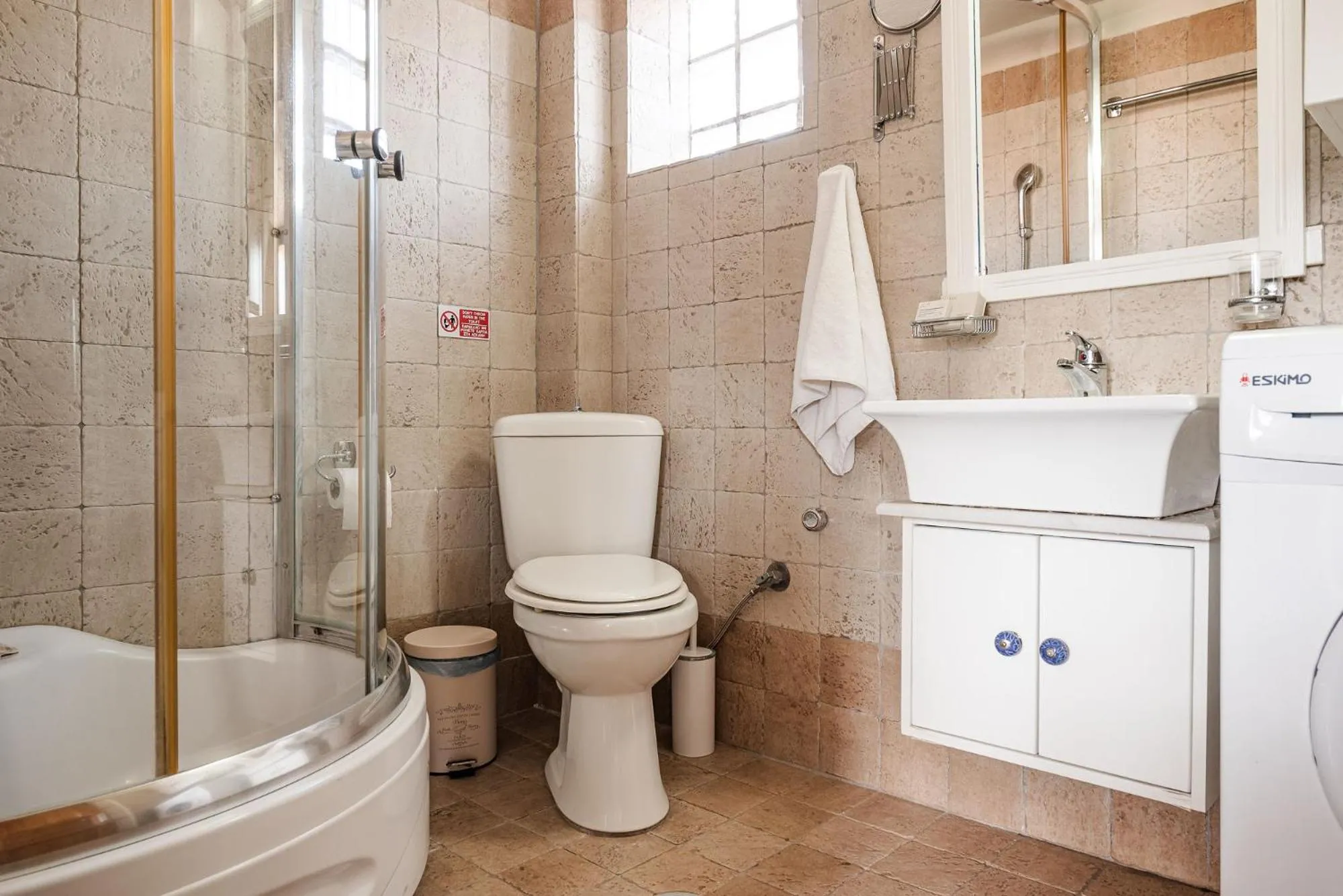 Bathroom in Fasolaki Skopelos - Eco Residences