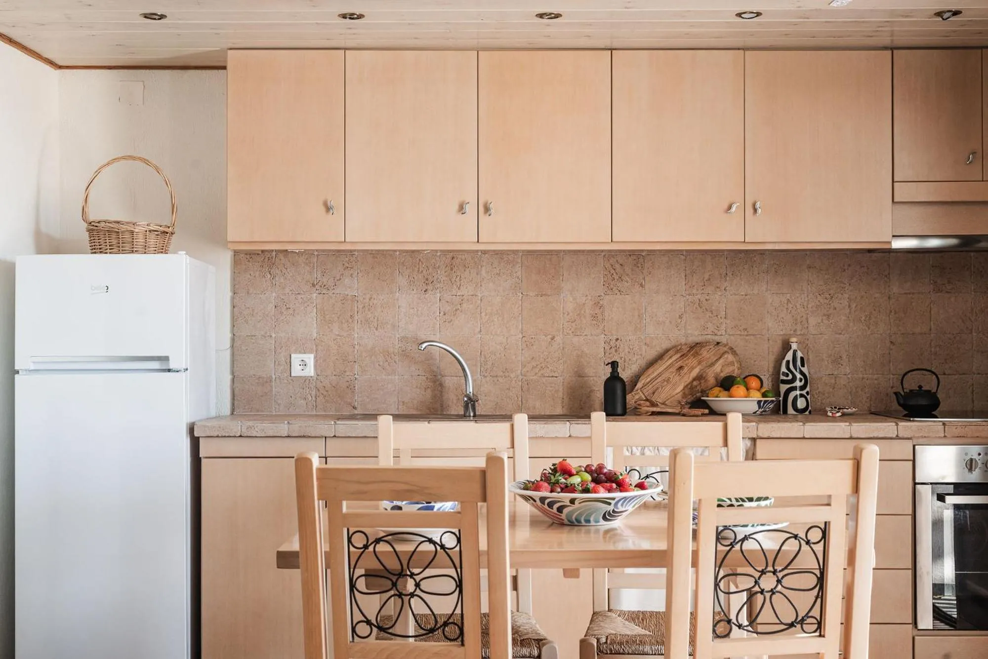Kitchen or kitchenette in Fasolaki Skopelos - Eco Residences