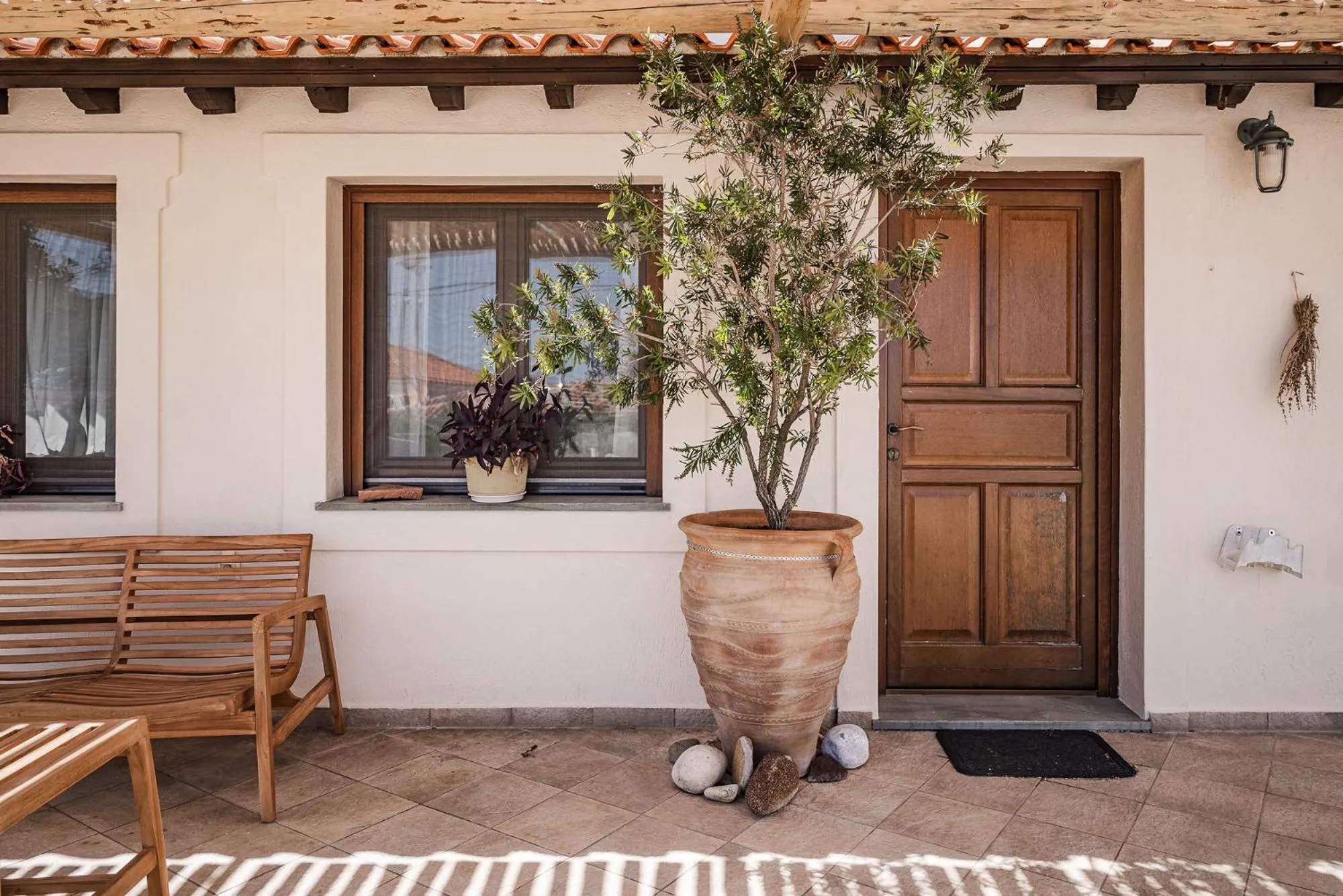 Facade/entrance in Fasolaki Skopelos - Eco Residences