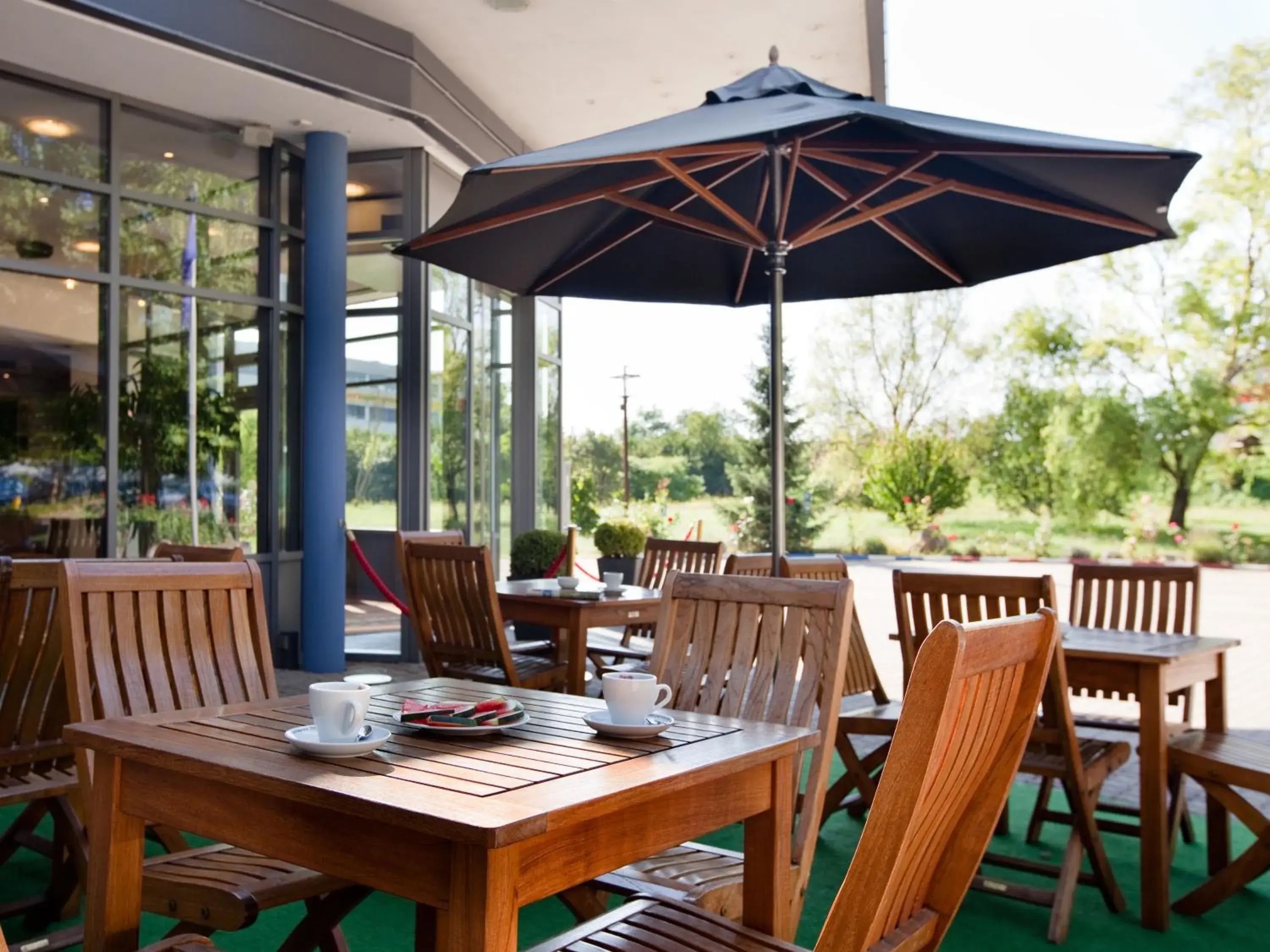 Restaurant/places to eat in Carathotel Basel/Weil am Rhein Restaurant/places to eat in Carathotel Basel/Weil am Rhein