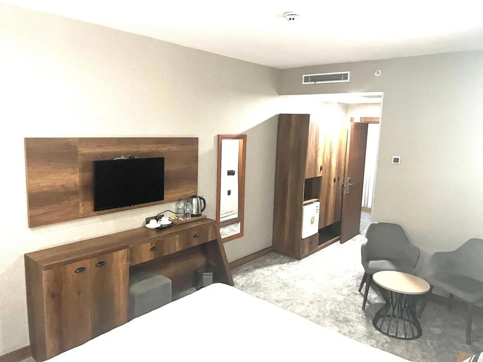 Photo of the whole room in Istanbul Airport Express Hotel Photo of the whole room in Istanbul Airport Express Hotel