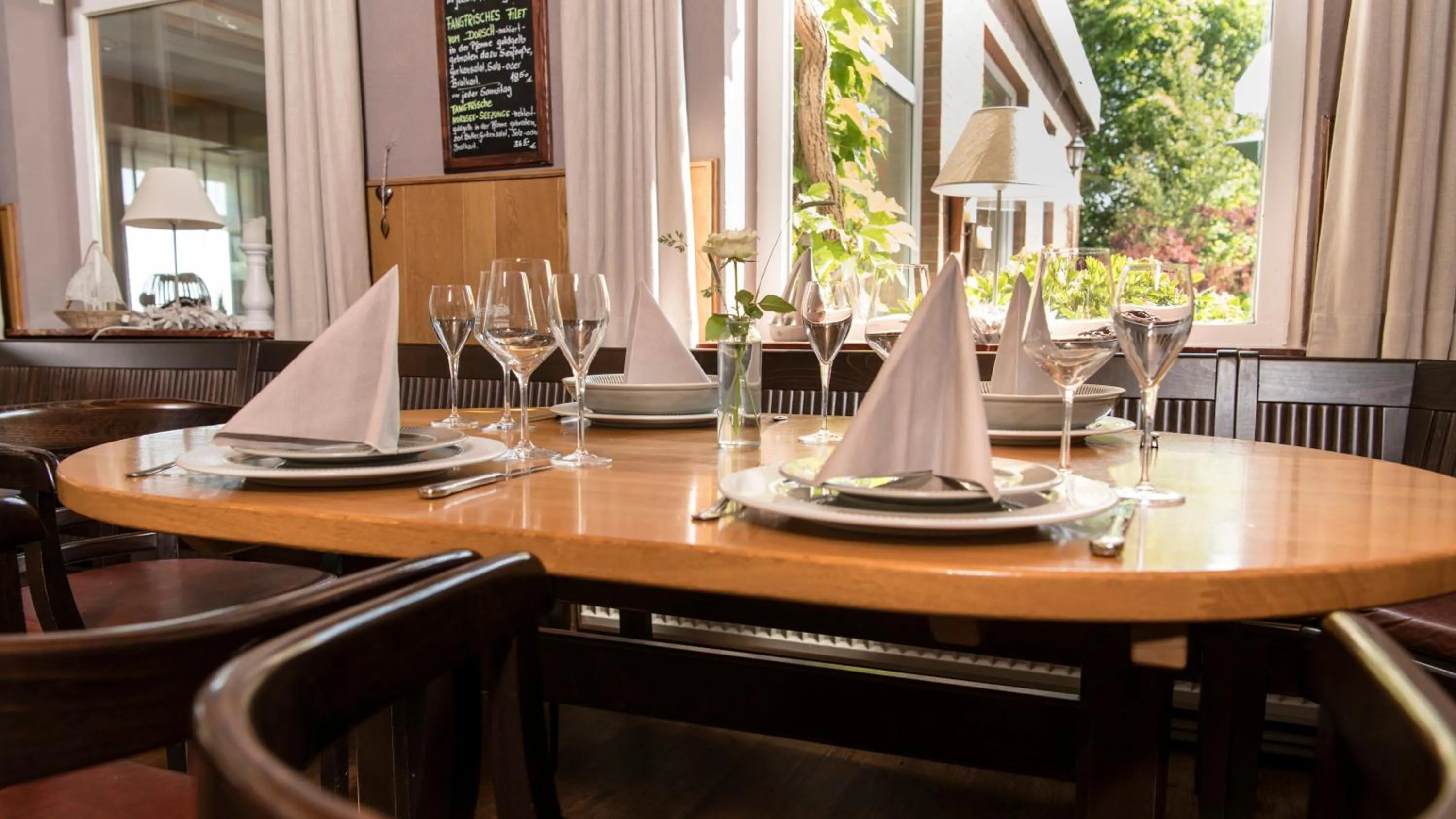 Restaurant/places to eat in Kirchspielkrug Landhotel & Restaurant