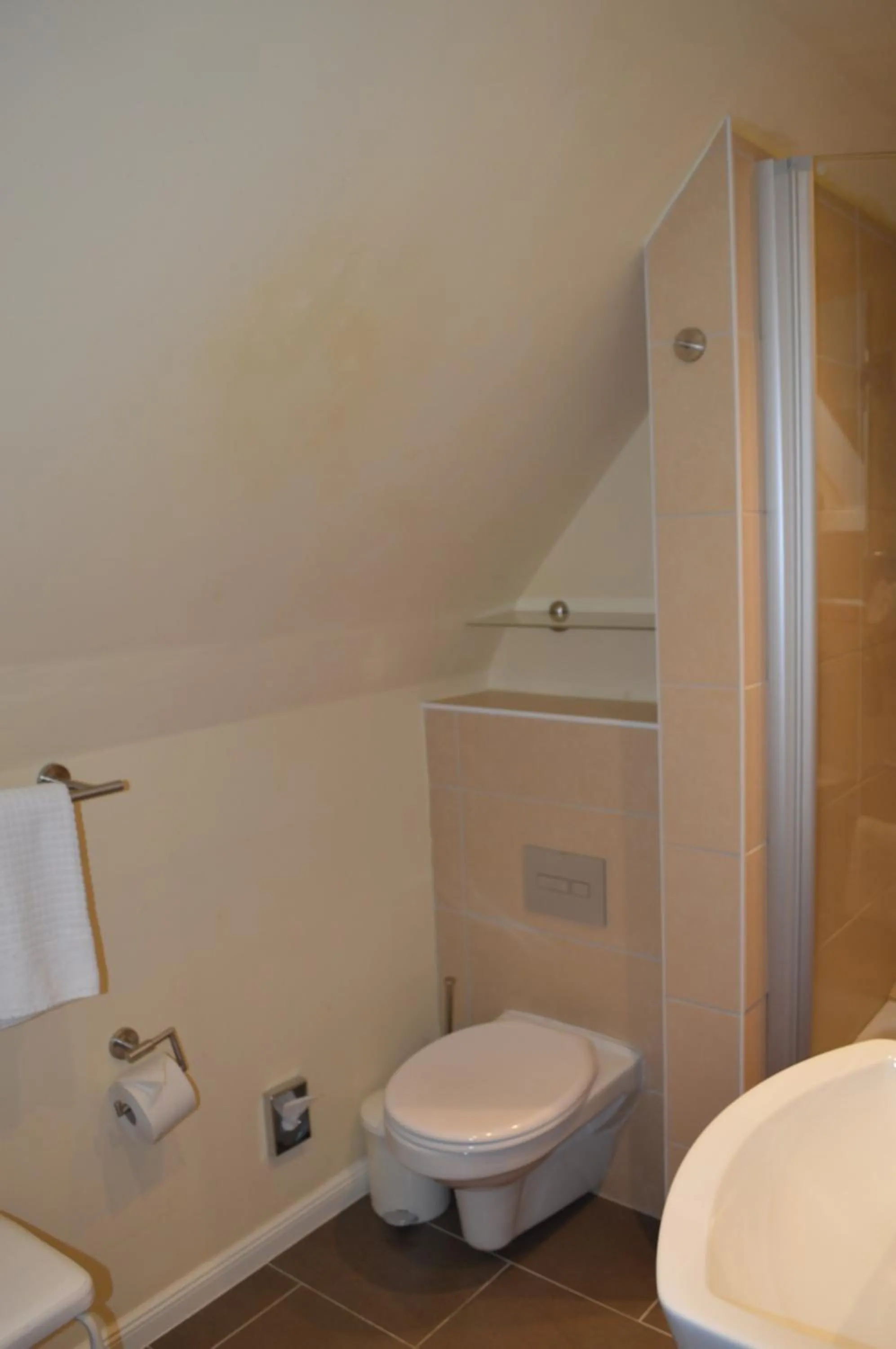 Bathroom in Kirchspielkrug Landhotel & Restaurant