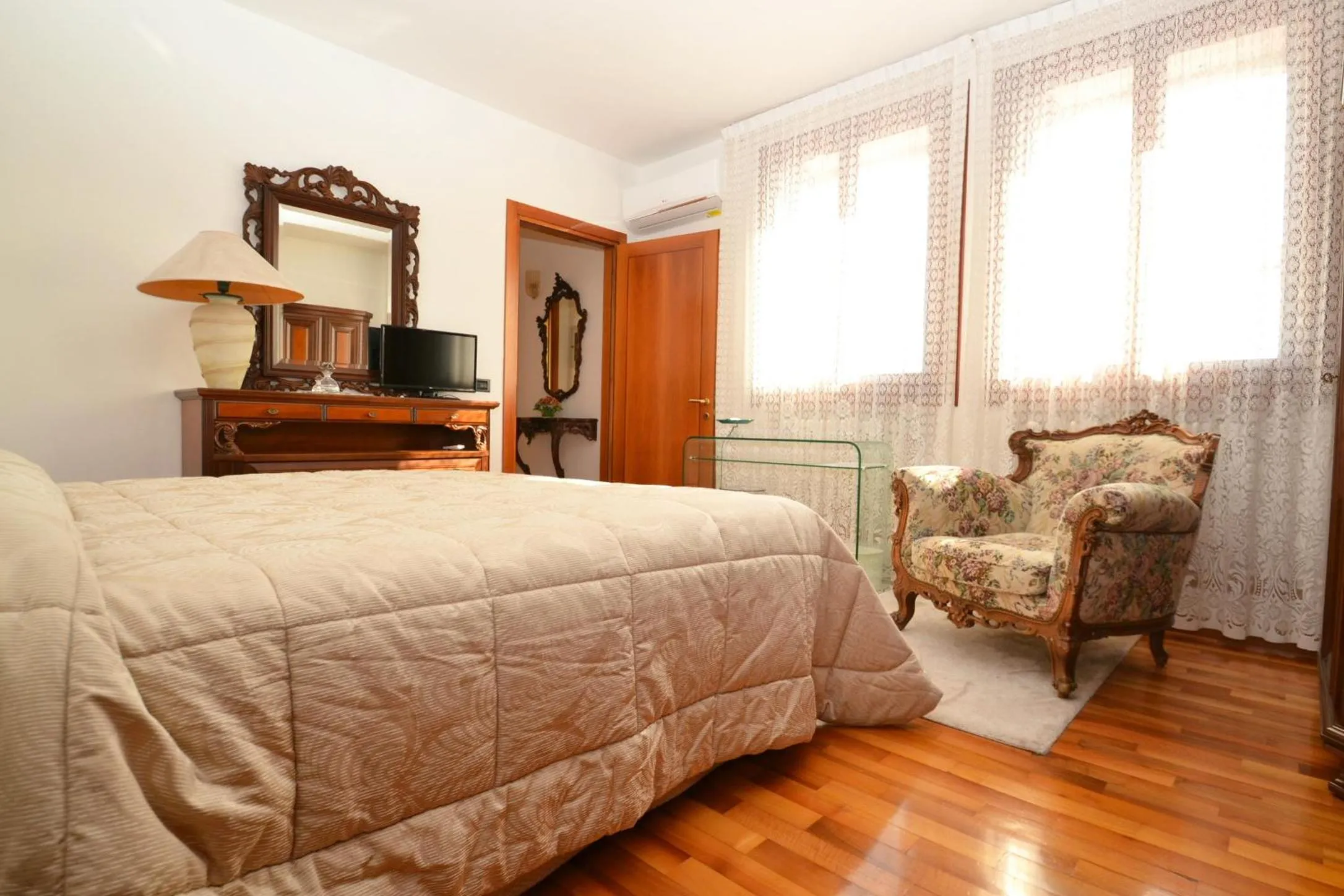 Bedroom, Bed in La Collina delle Acacie